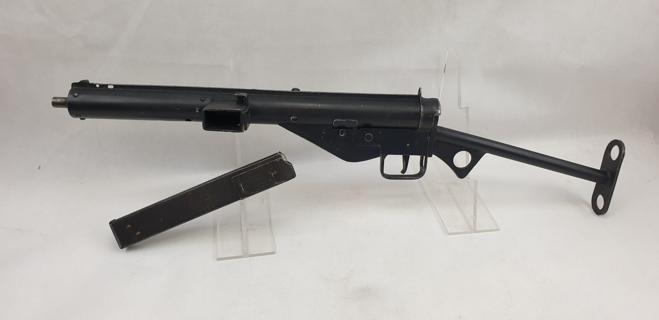 WW2 British STEN MK3 SMG, Fully Strippable, Cocks and Dry Fires - Deactivated - Image 5
