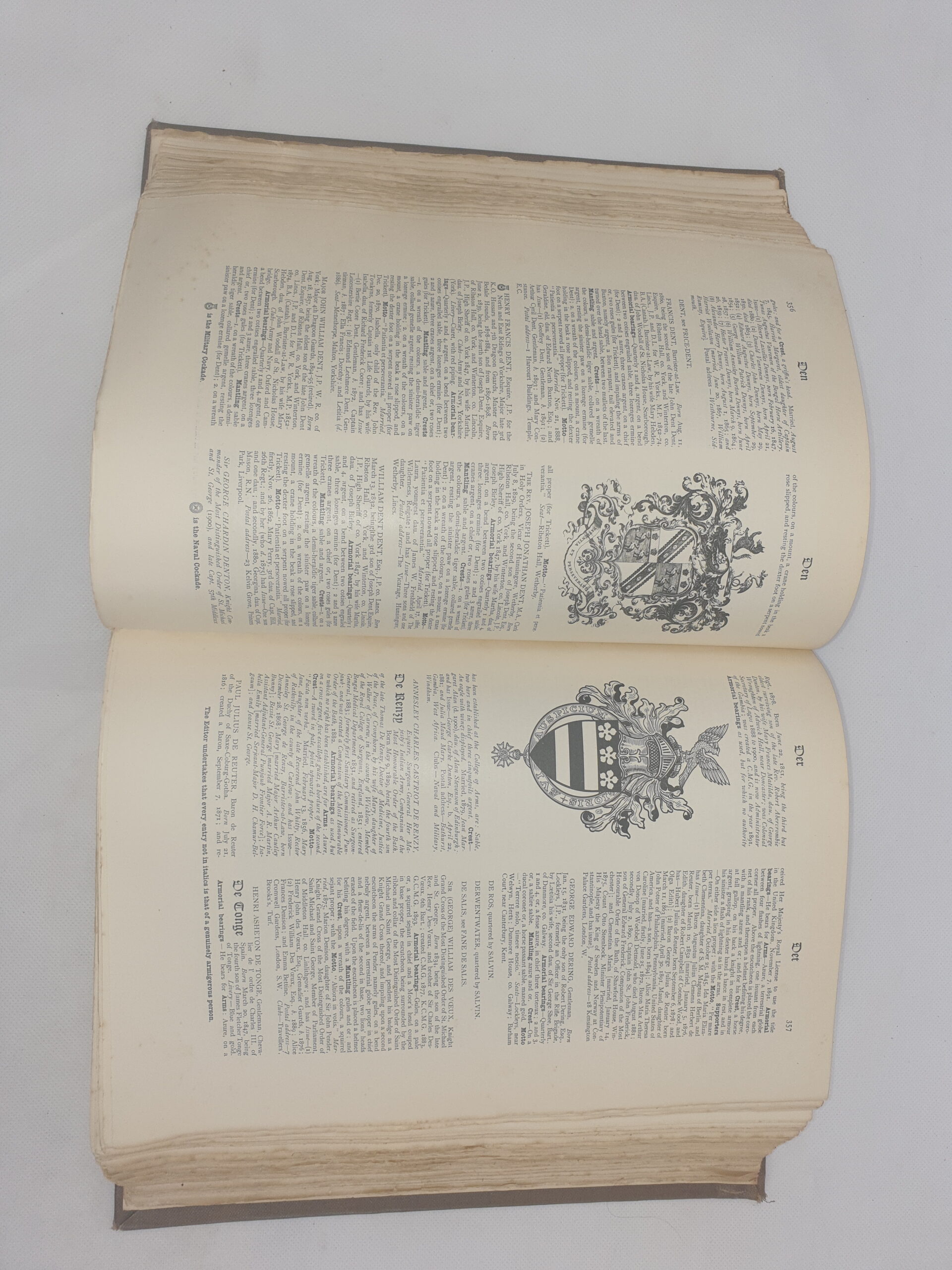 Armorial Families By Arthur Charles Fox-Davies Fourth Edition 1902 - Image 4