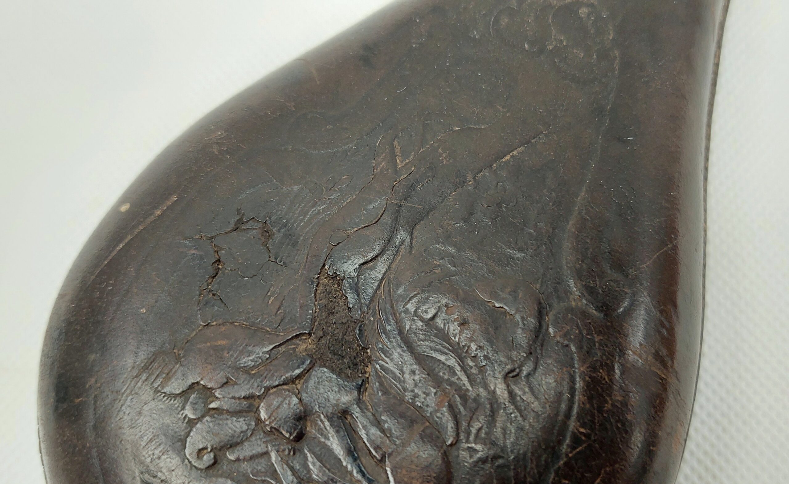 Antique Embossed Leather And Brass Powder Horn #1 - Image 6