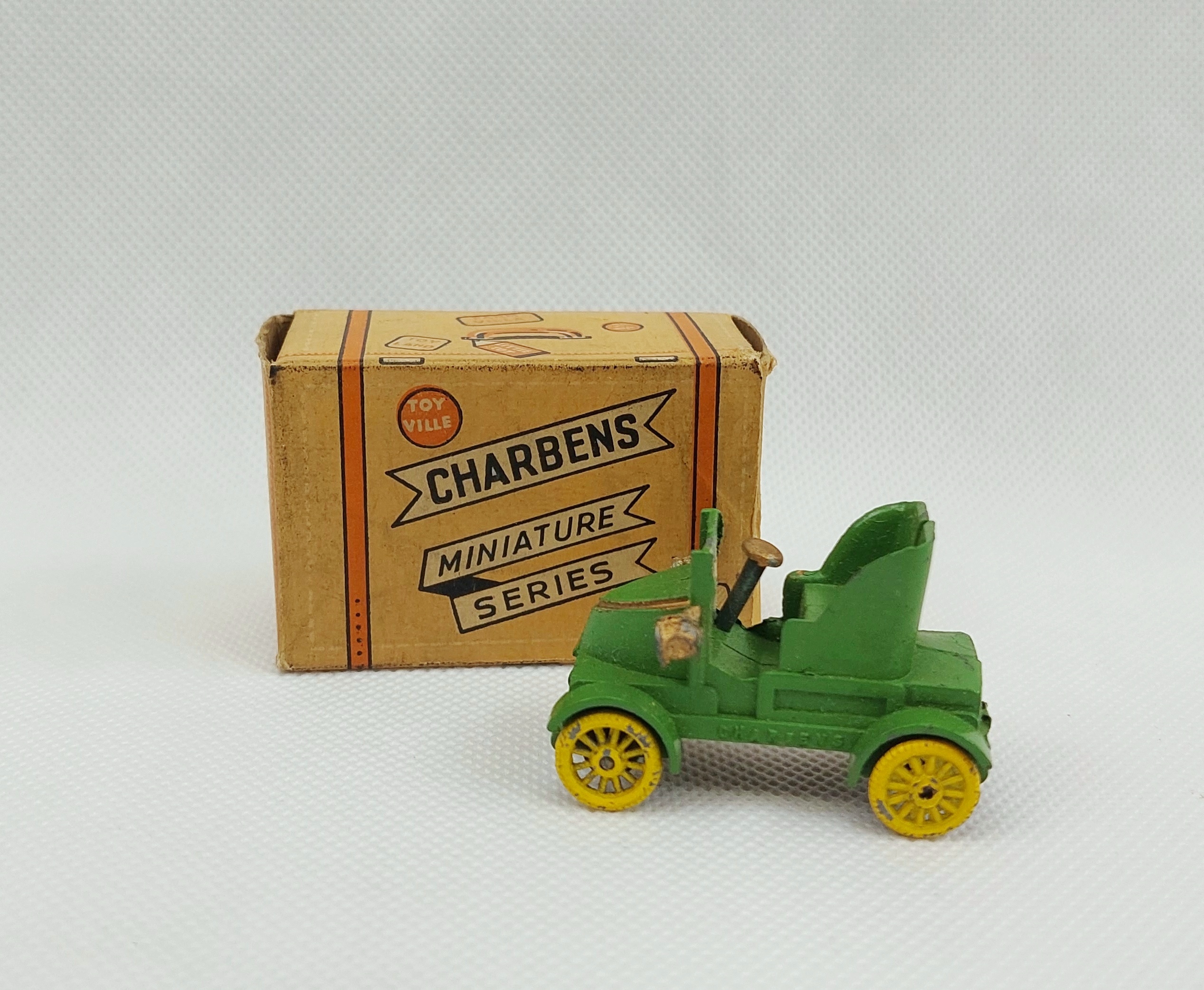 Charbens Miniature Old Timer Series No. 1 Darracq 1894