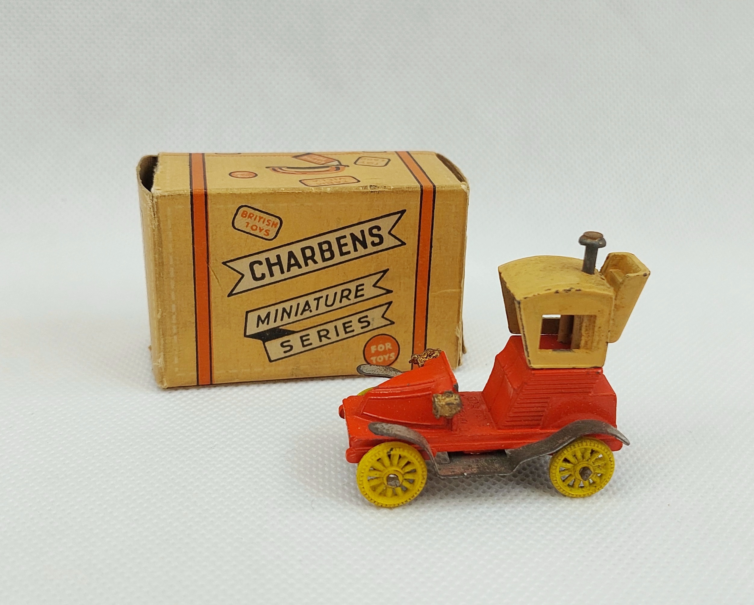 Charbens Miniature Old Timer Series No. 12 Vauxhall Hansom Cab 1905