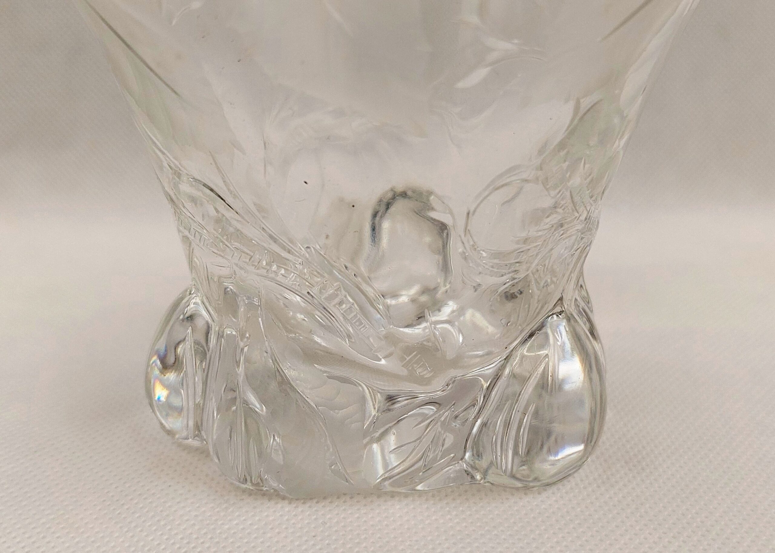 Victorian Elephant Foot Vase Etched, Moulded And Cut Glass Vase - Image 6