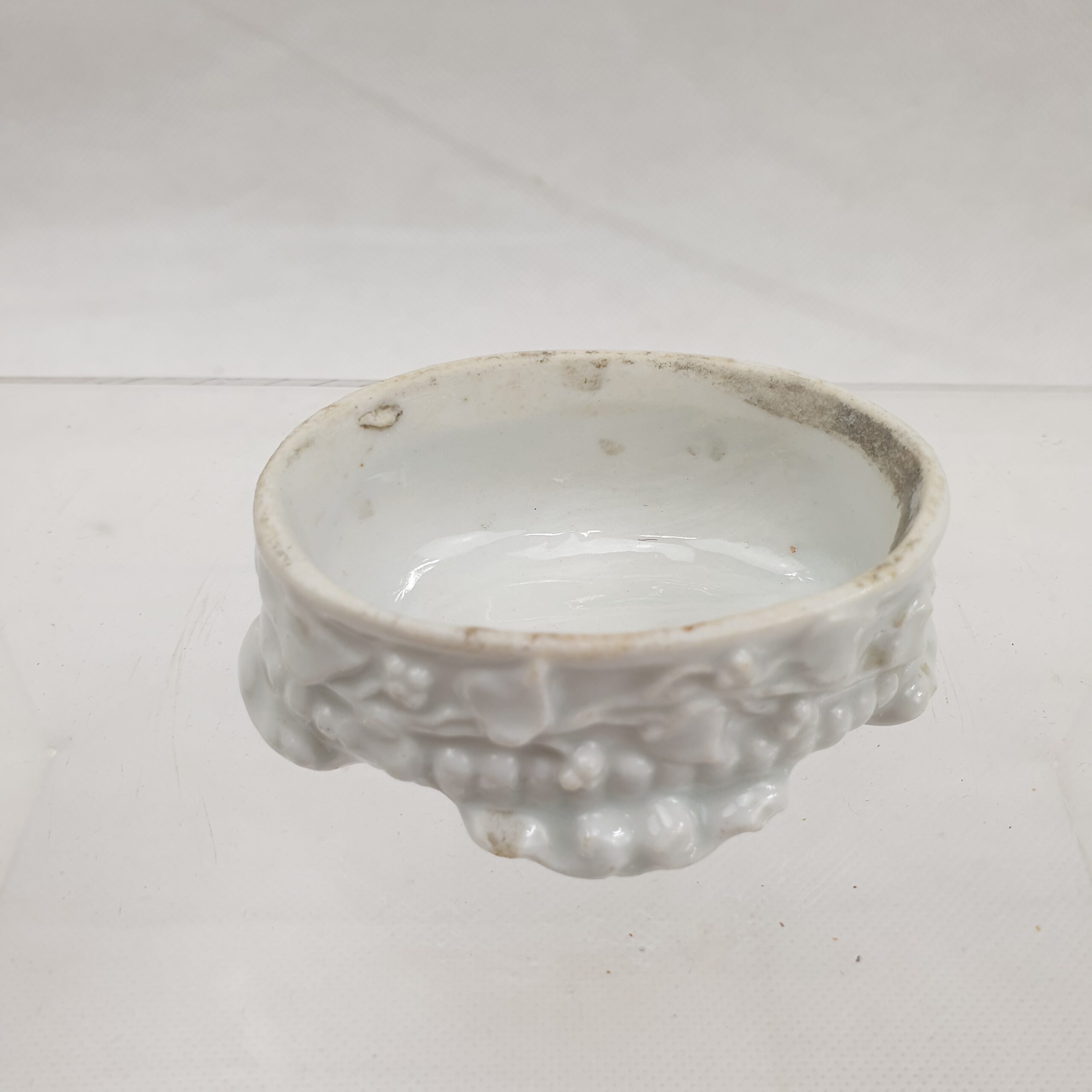 Victorian Staffordshire Trinket Box In The Form Of 3 Young Girls - Image 5