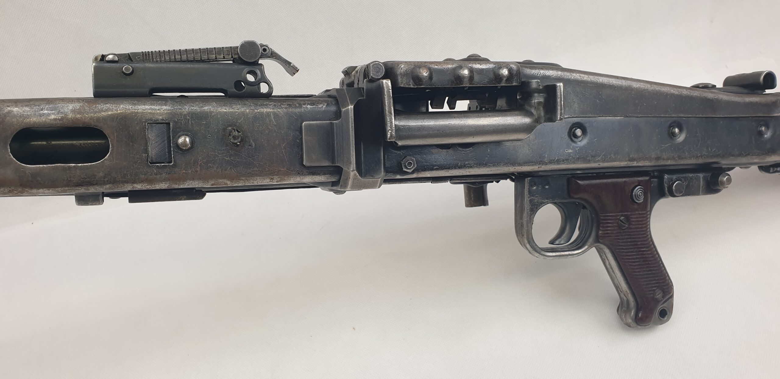 WW2 German MG 42 Machine Gun - Cocks and Dry Fires - Image 11