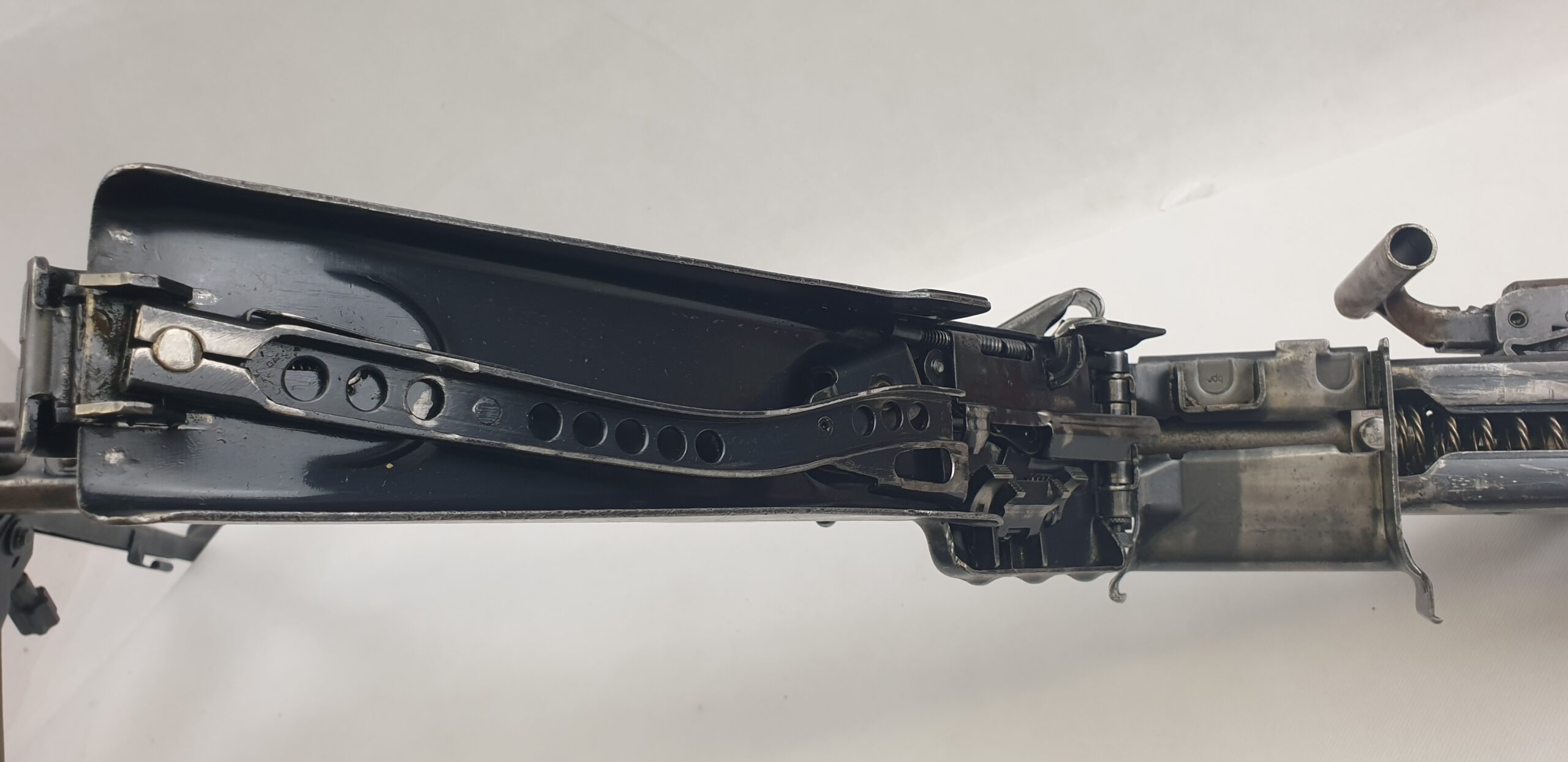 WW2 German MG 42 Machine Gun - Cocks and Dry Fires - Image 15