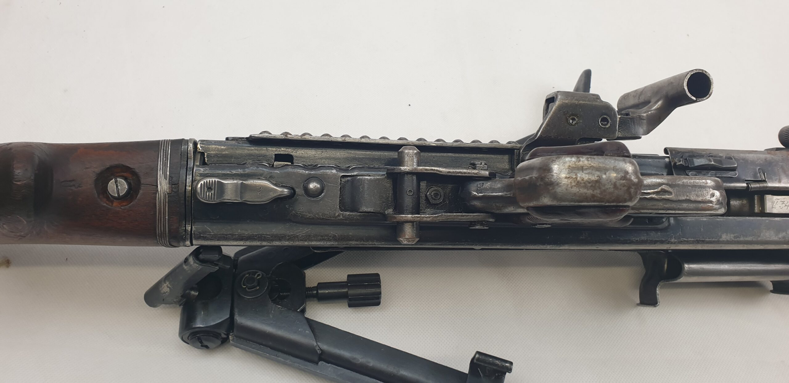 WW2 German MG 42 Machine Gun - Cocks and Dry Fires - Image 19