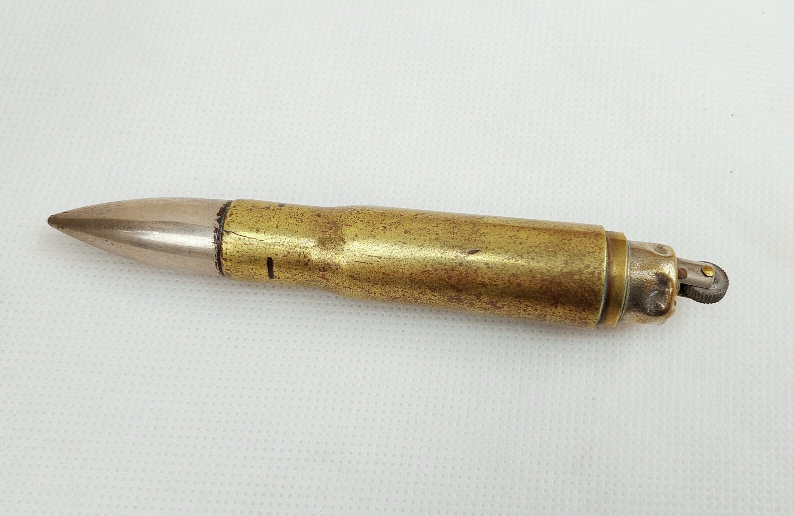 1945 Trench Art Ash Tray Shell Case Stand With Bullet Lighter - Image 7