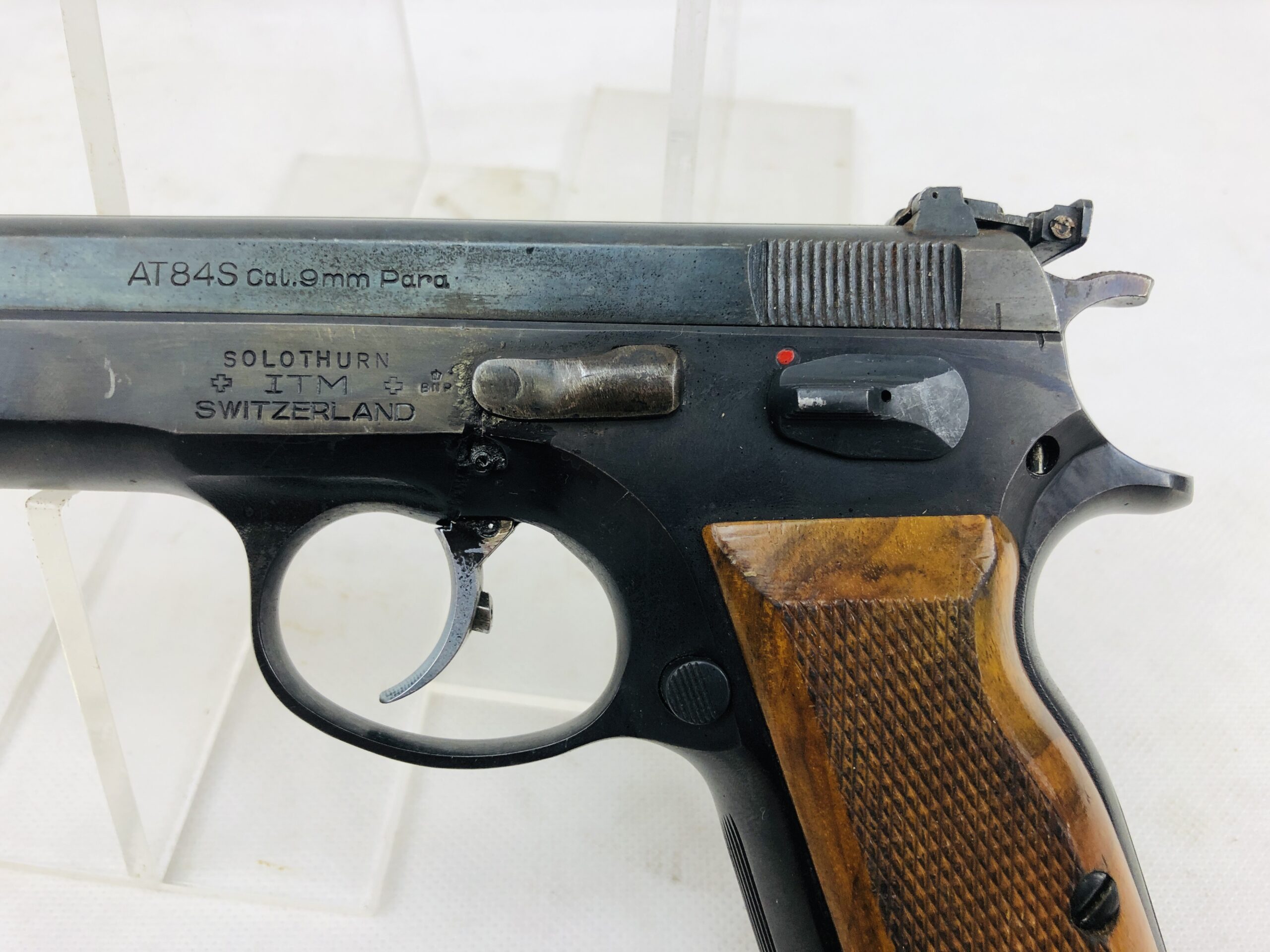 Deactivated Swiss AT84S cal 9mm Semi-Auto Pistol - Image 2