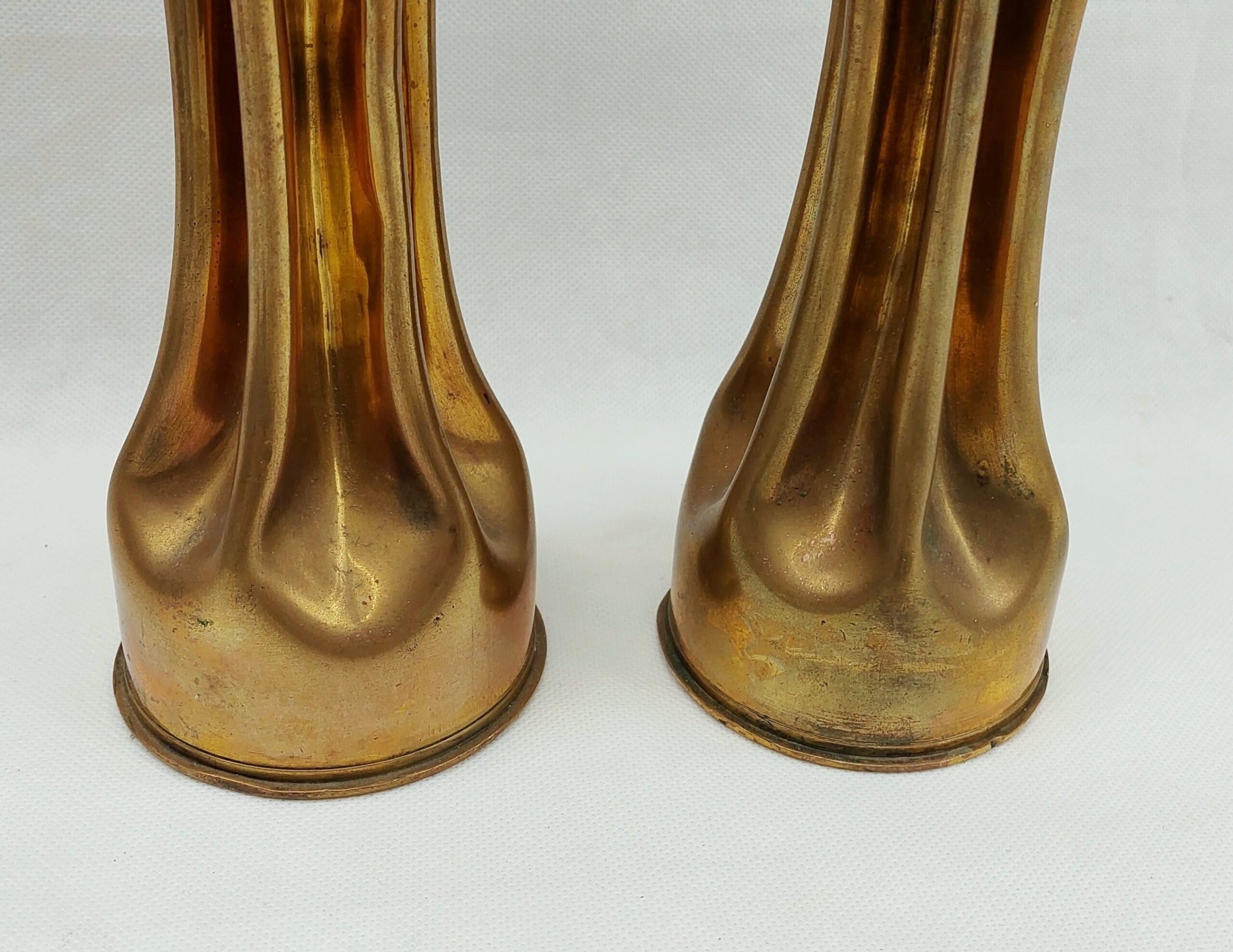 Pair Of WW1 German 1914/15 75mm Trench Art Shell Cases With Stylised Roses - Image 5