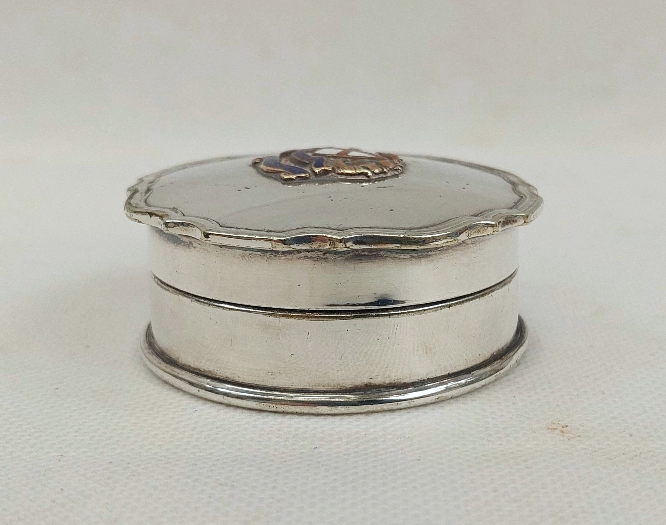 1930's RMS Alcantara Ships Silver Plate And Enamel Pill Box - Image 6