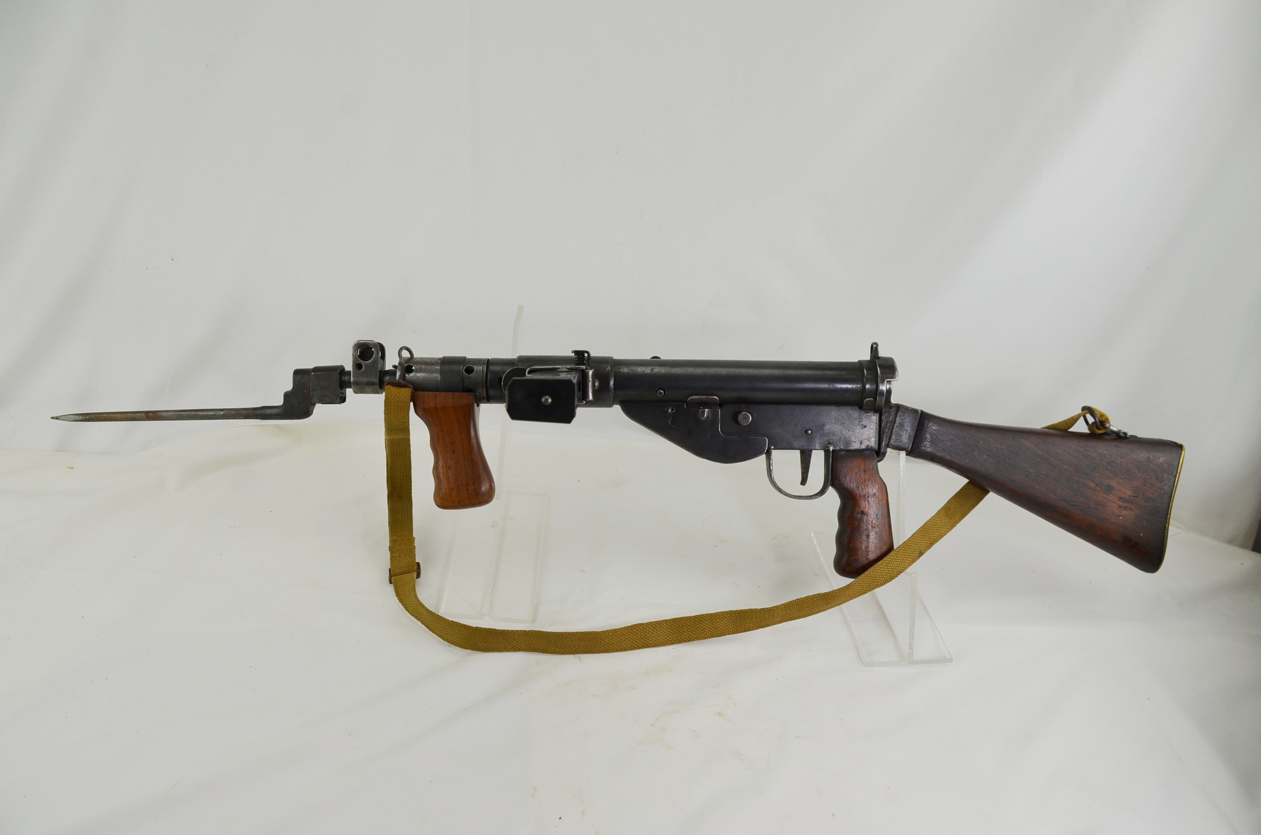 British WW2 Sten Gun Mk V - Deactivated - Image 4