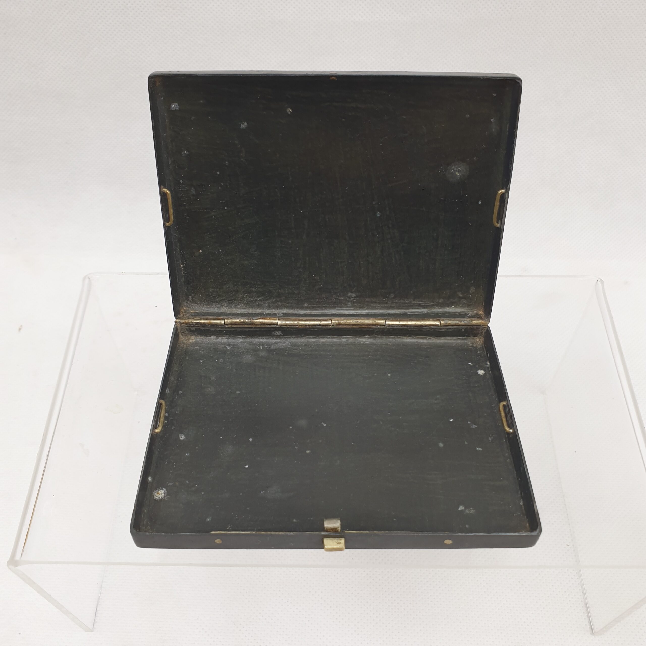 Victorian Gunmetal And Silver Inlay Cigarette Case - Image 2