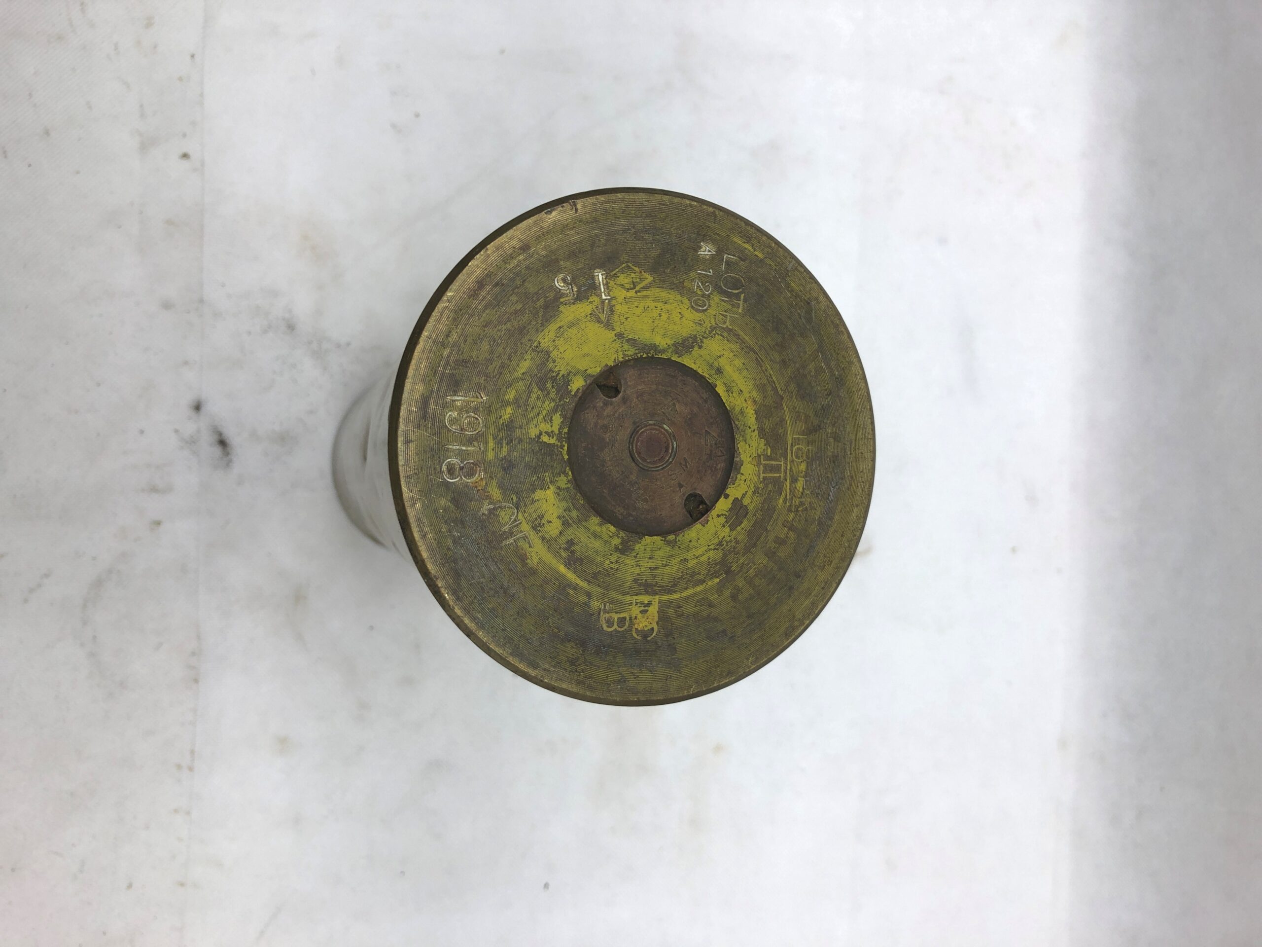 WW1 1918 British 18 Pounder Trench Art Shell Case With Flowers In An Urn - Image 2