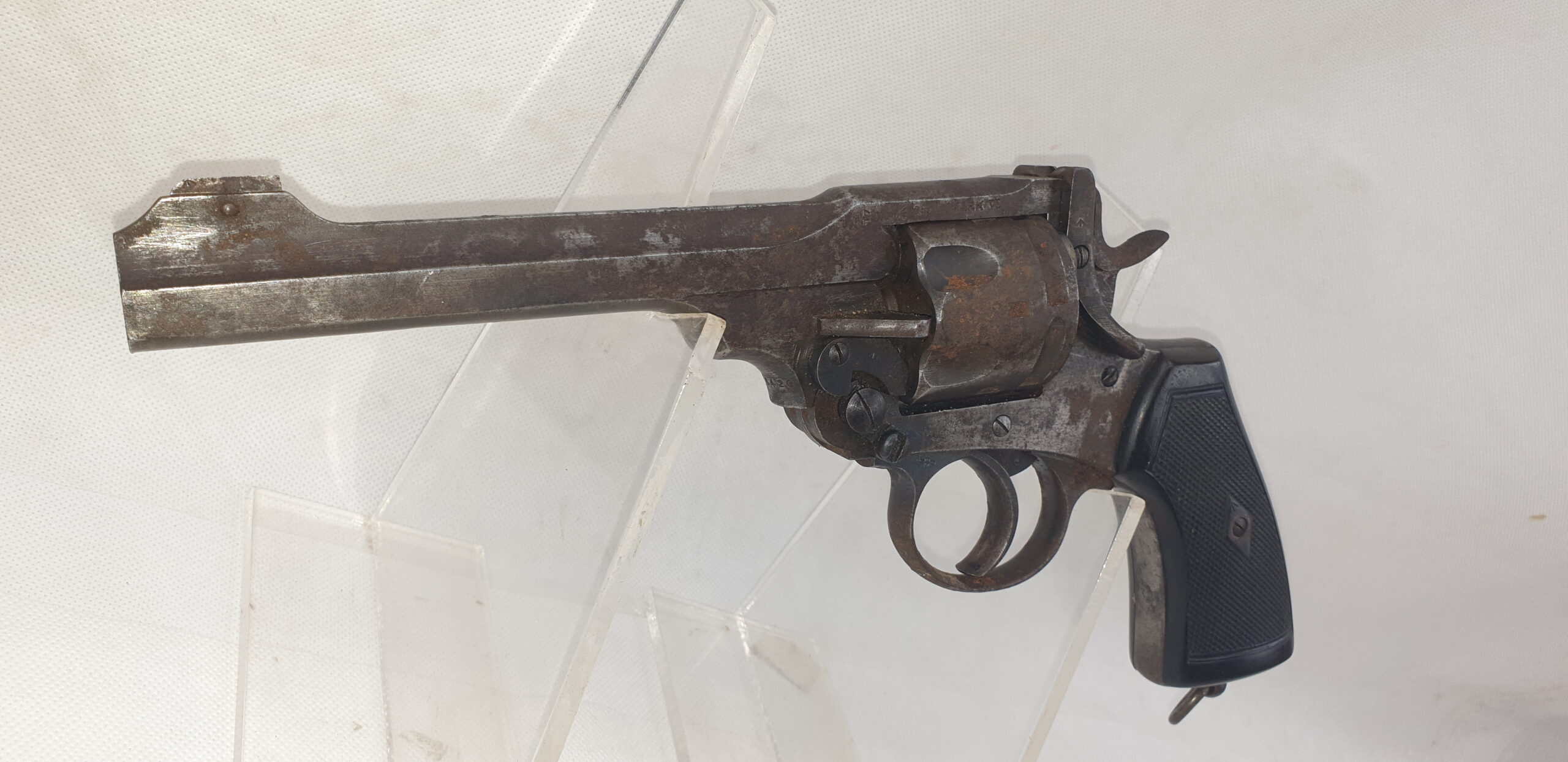 WW1 British 1917 Dated Webley Mk IV Revolver - Deactivated - Image 3