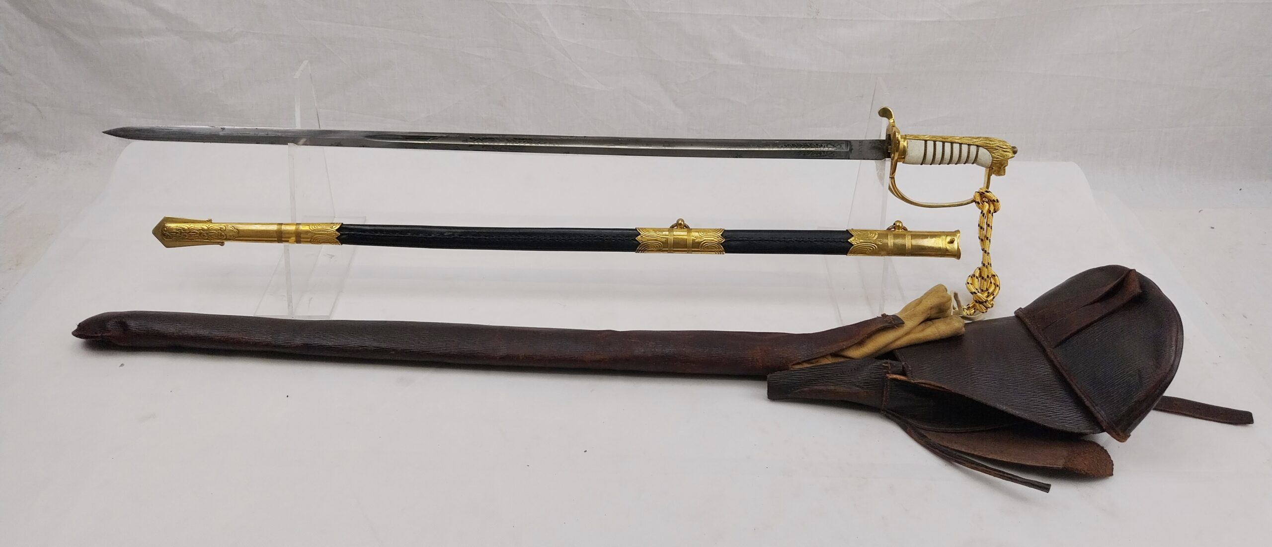 1827 Pattern Royal Navy Officers Sword with Scabbard and Case