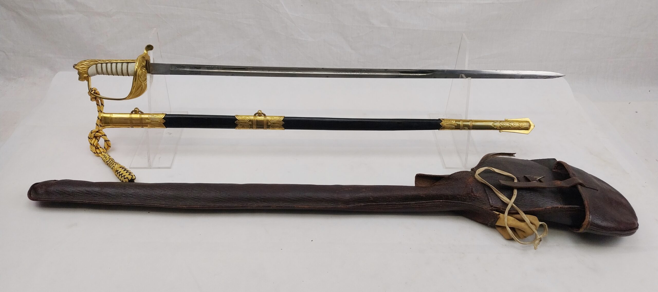 1827 Pattern Royal Navy Officers Sword with Scabbard and Case - Image 3