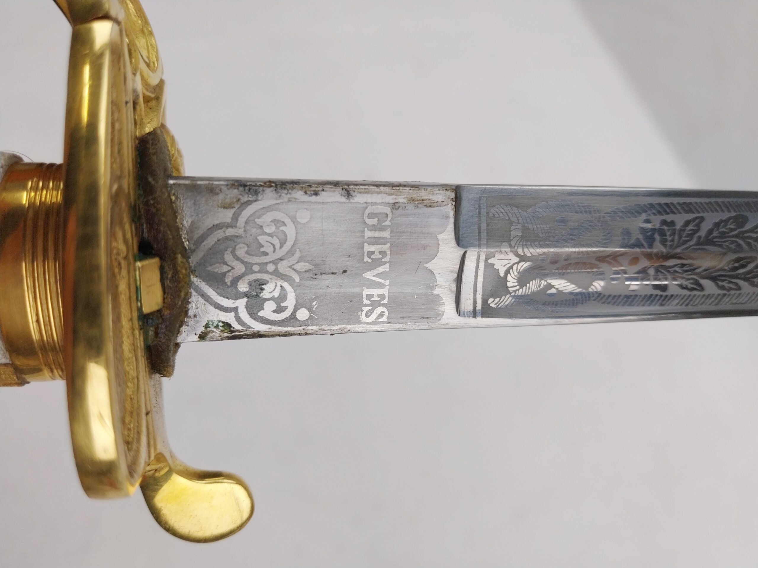 1827 Pattern Royal Navy Officers Sword with Scabbard and Case - Image 5