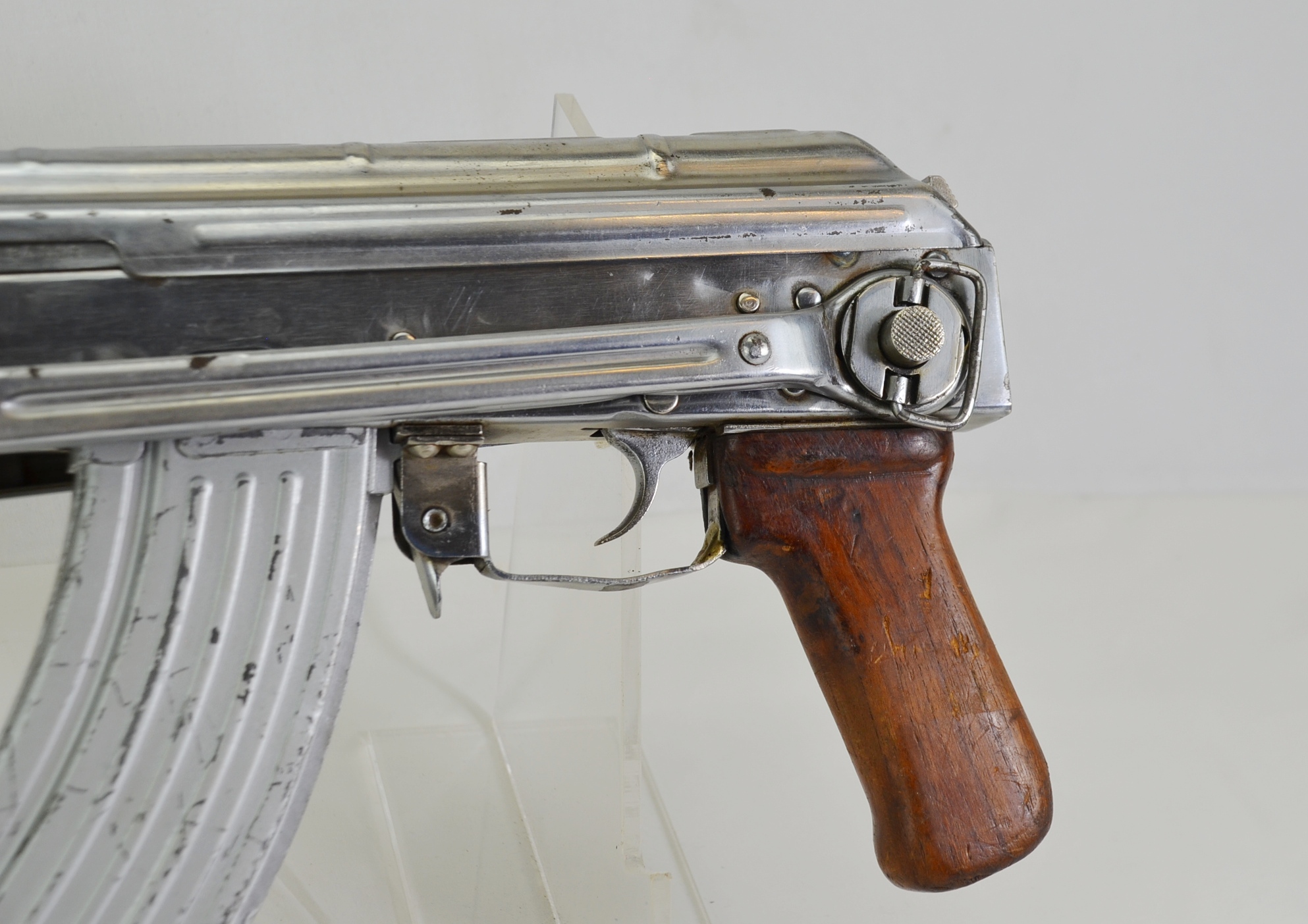 Iraqi Nickel Plated AK-47 Assault Rifle AKMS - Image 4