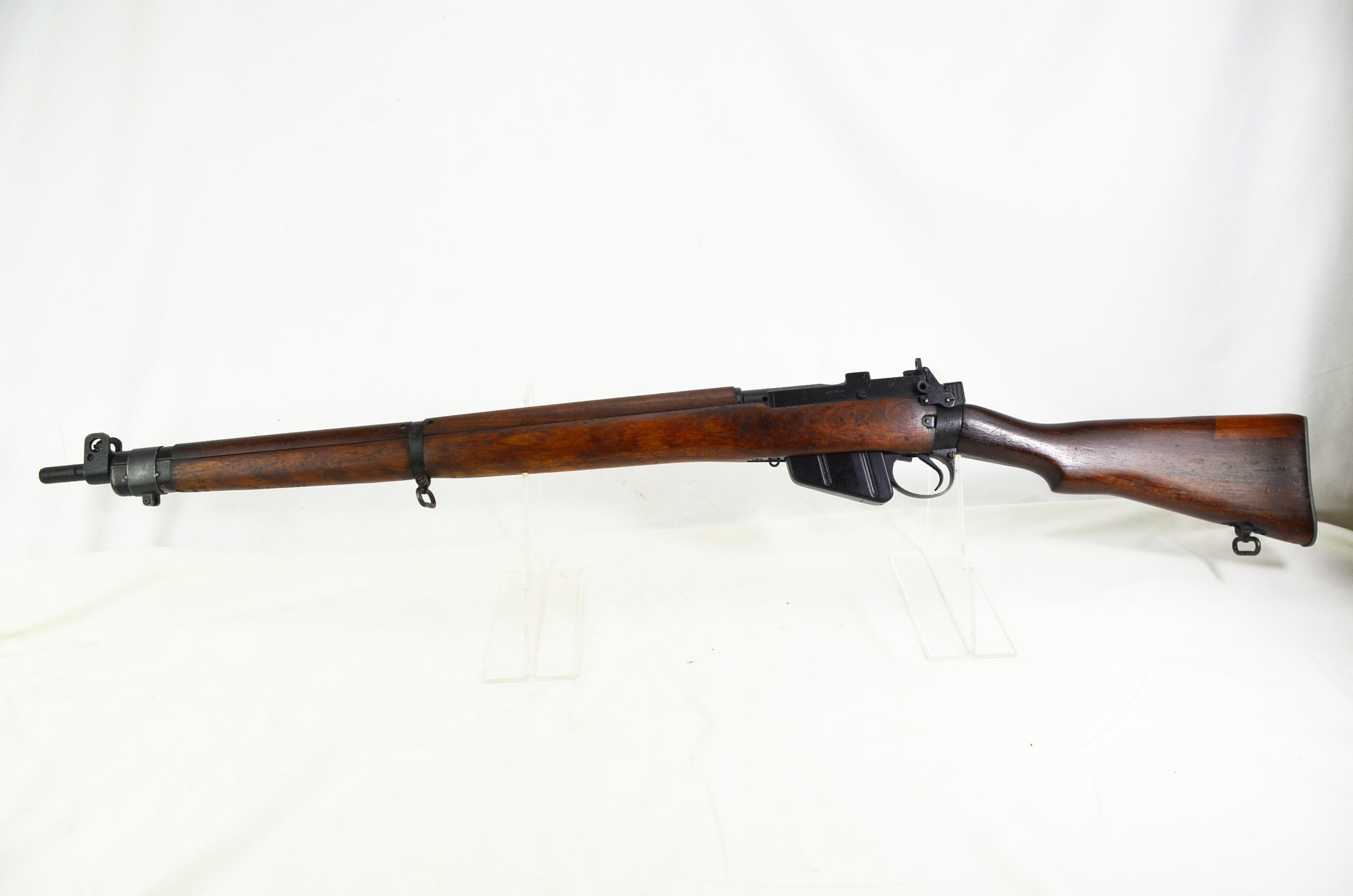 US Property Marked Lee Enfield By Savage WW2 No 4 MK I* Rifle- Deactivated - Image 3