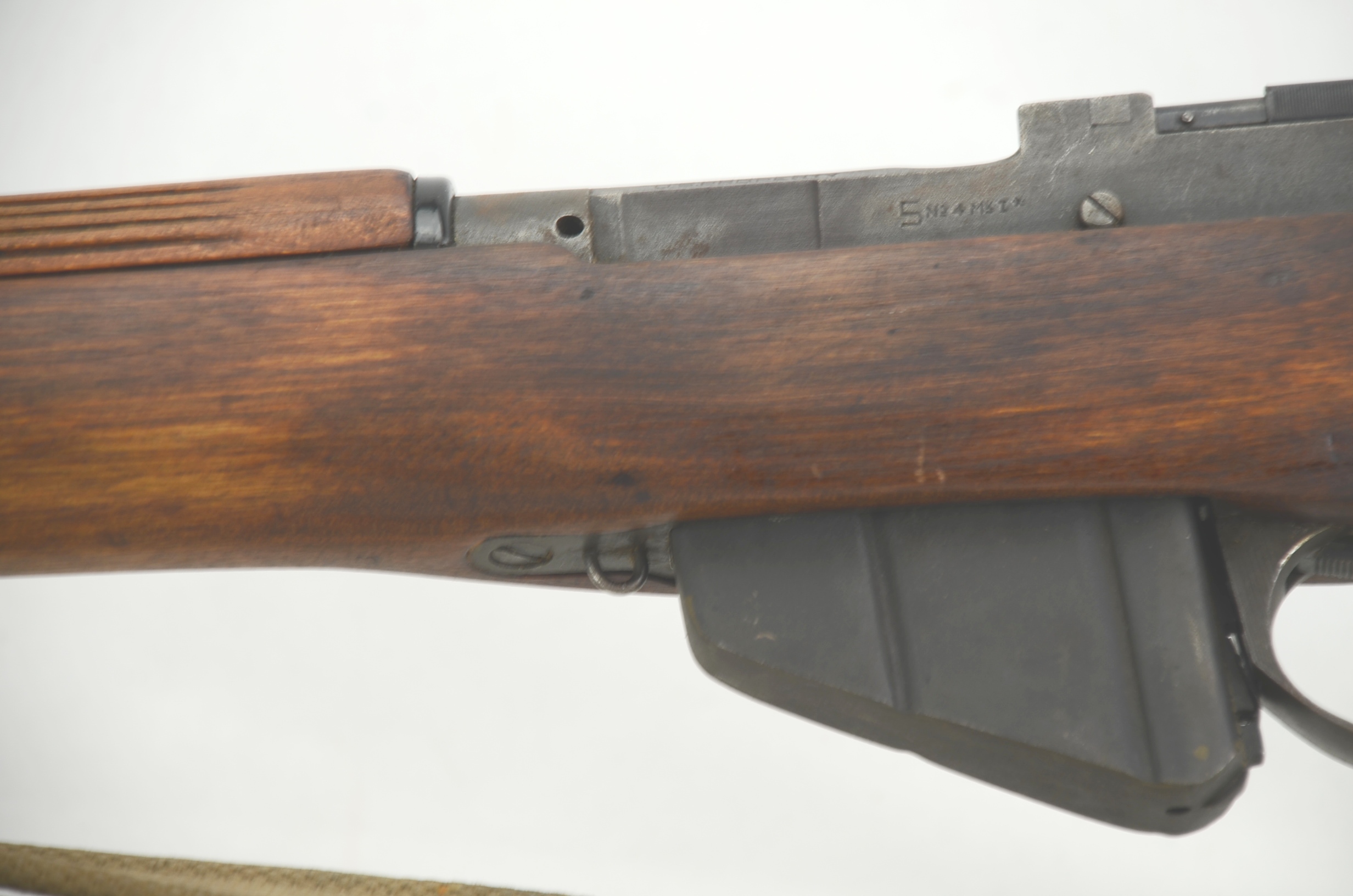 Deactivated Savage Arms No.4 MK1* Lee Enfield - Image 15