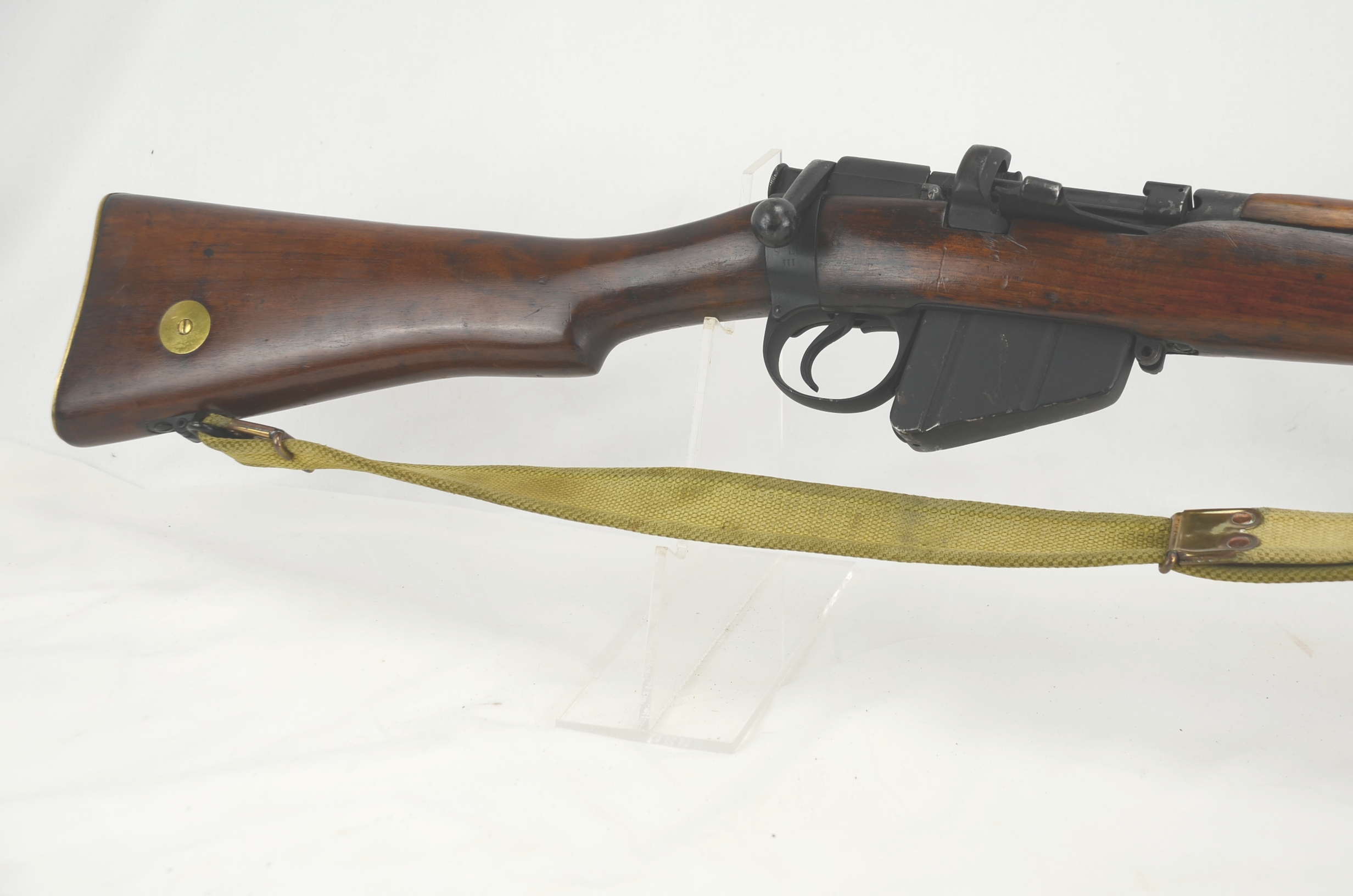 Deactivated 1913 SMLE No.1 MKIII Lee Enfield - Image 2