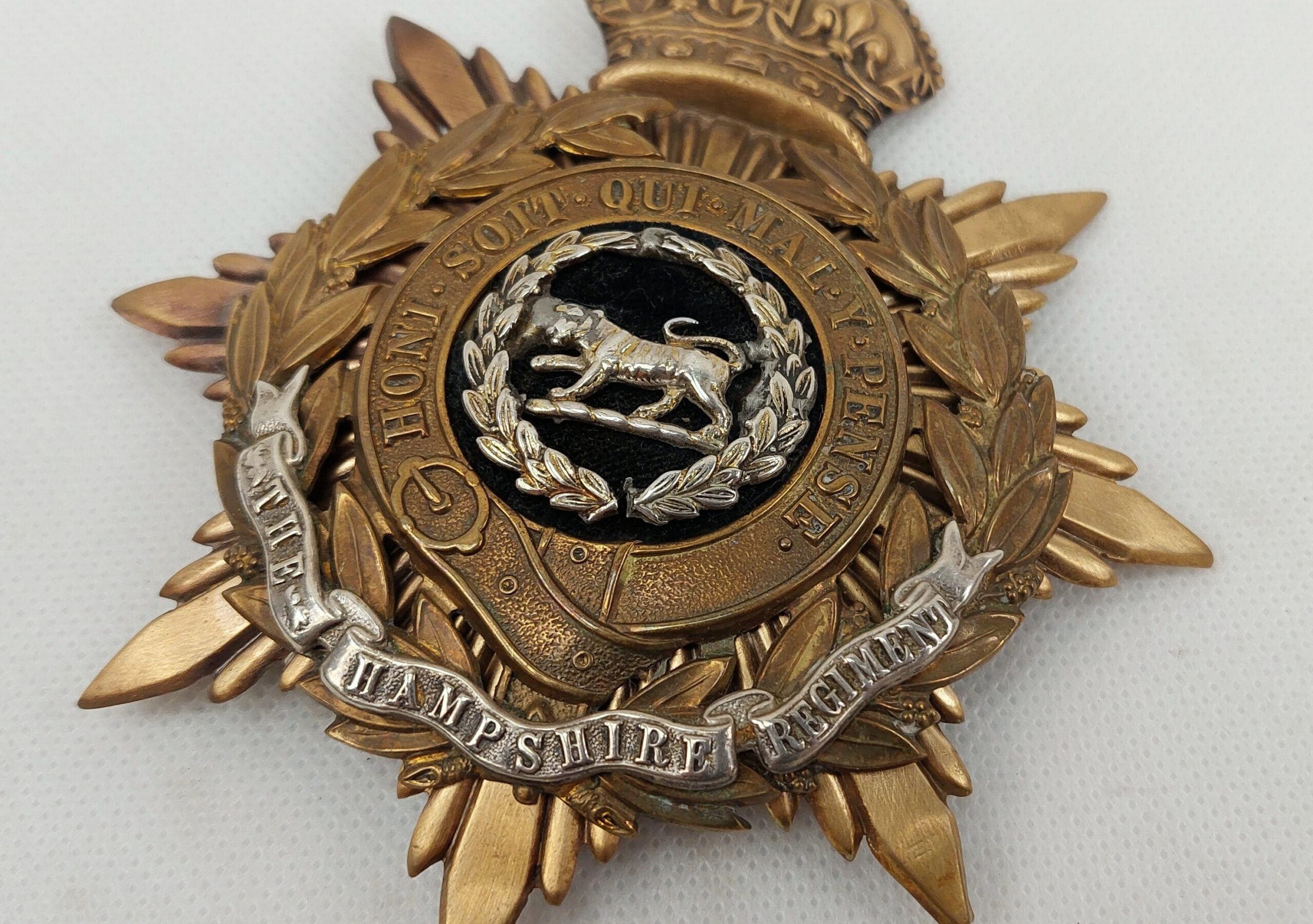 Edwardian Hampshire Regiment Officers Helmet Plate - Image 2