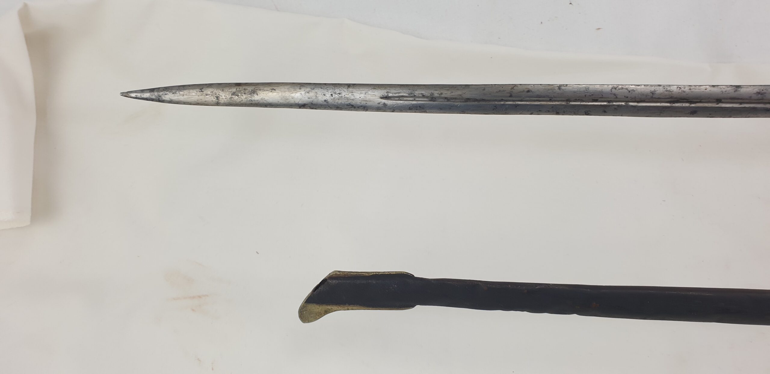 French Pattern 1882 Infantry Officer's Sword and Scabbard - Image 12