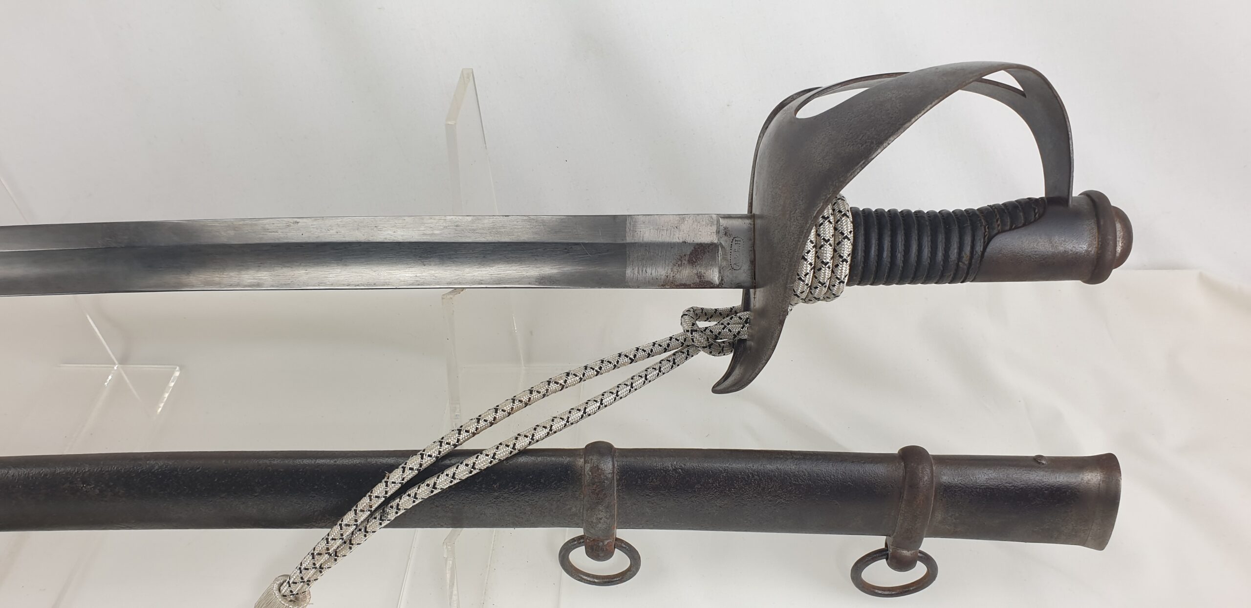 Italian Heavy Cavalry Sword Model 1860 with Tassel - Image 2