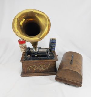 Edison Standard Phonograph and Records