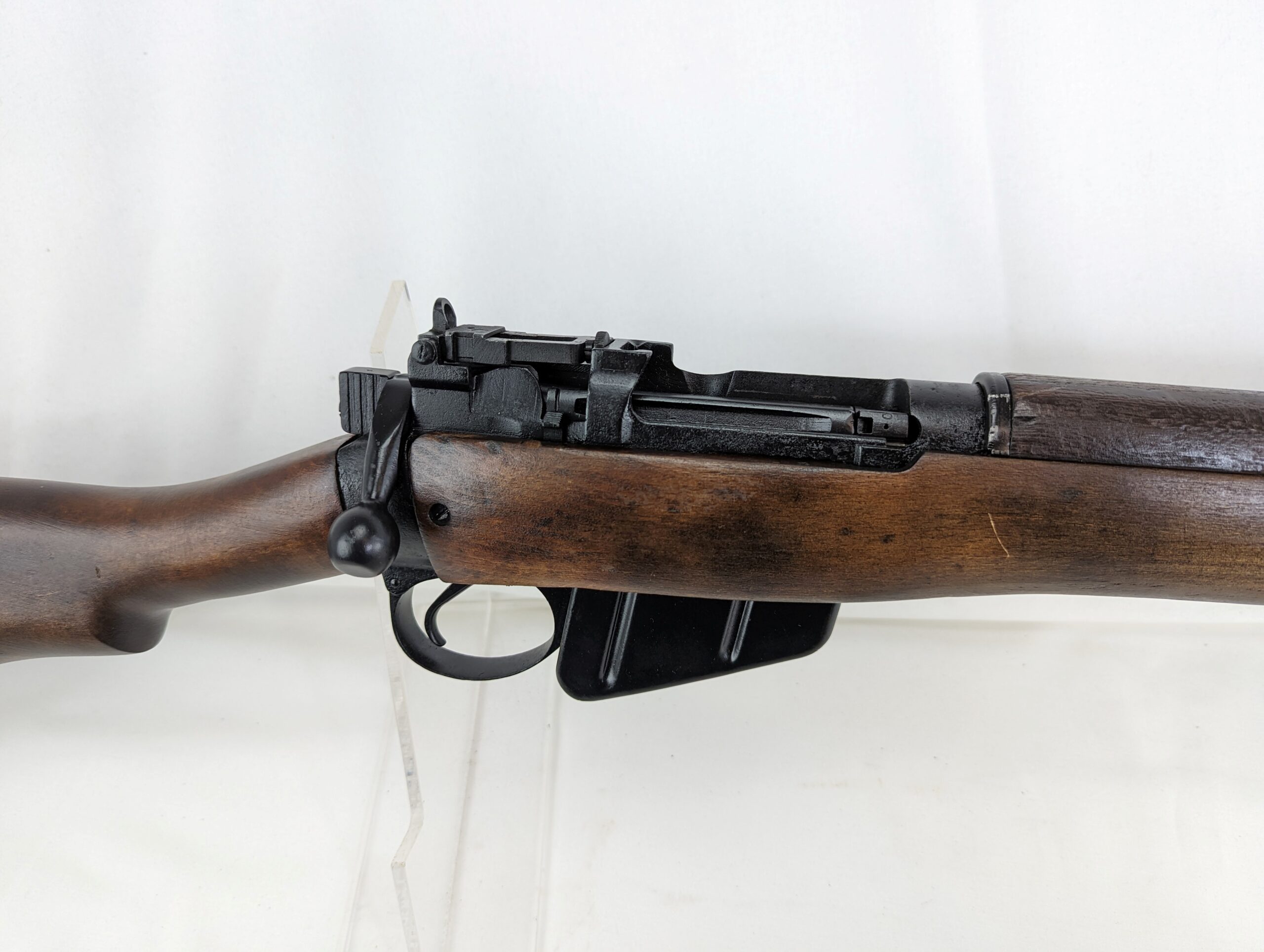 British Lee-Enfield No.4 Mk2 Dated 1944 - Image 2