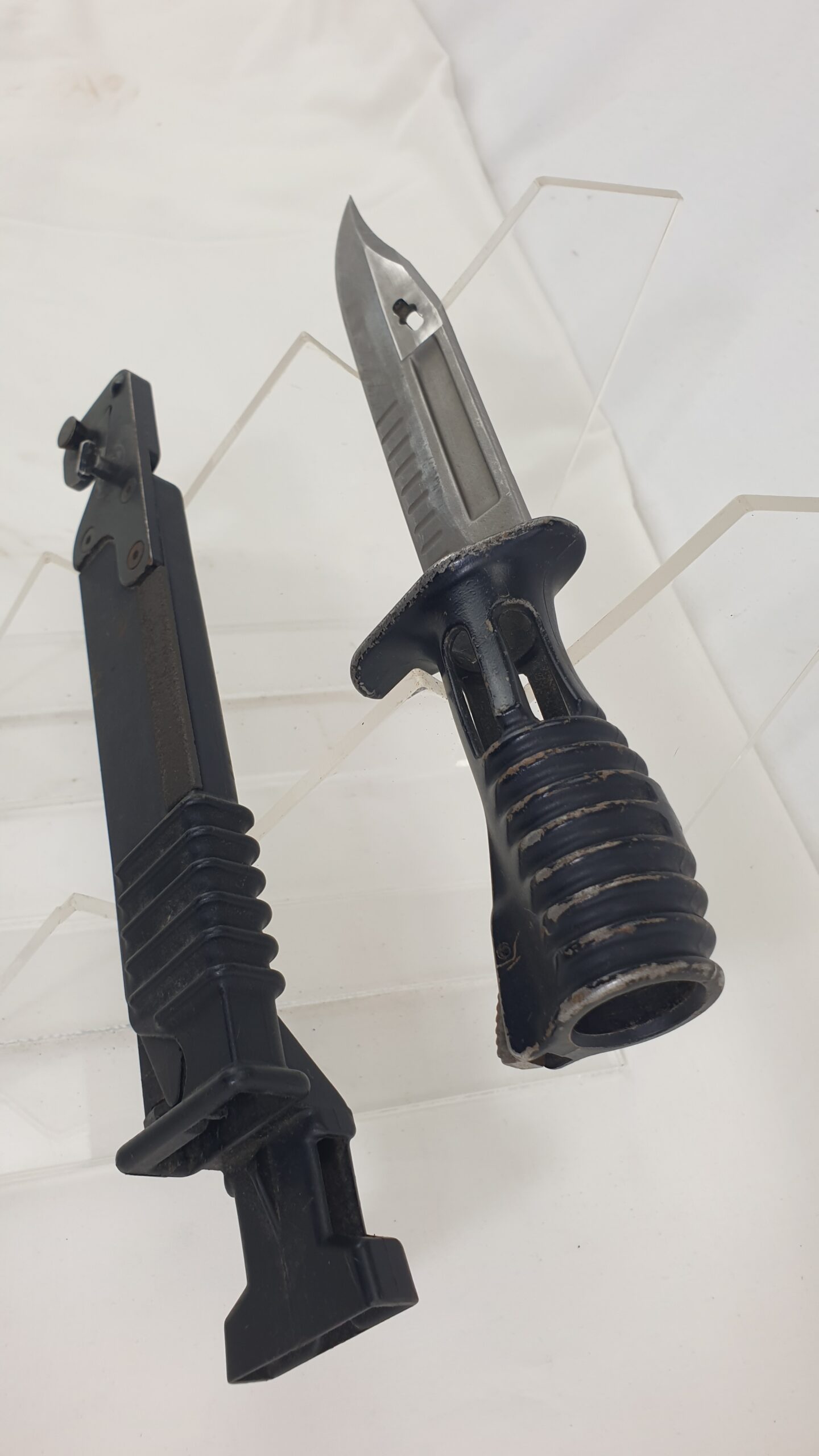 SA80 British Service Rifle Bayonet - Image 3