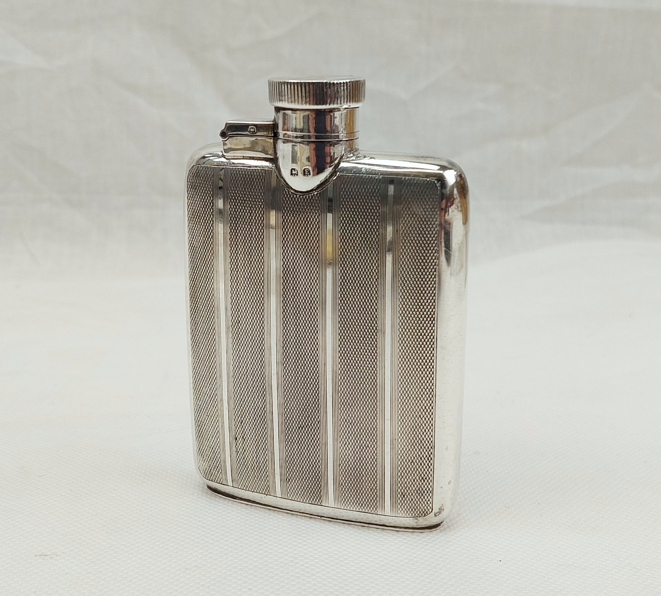 Birmingham 1929 Sterling Silver Hip Flask - Image 9