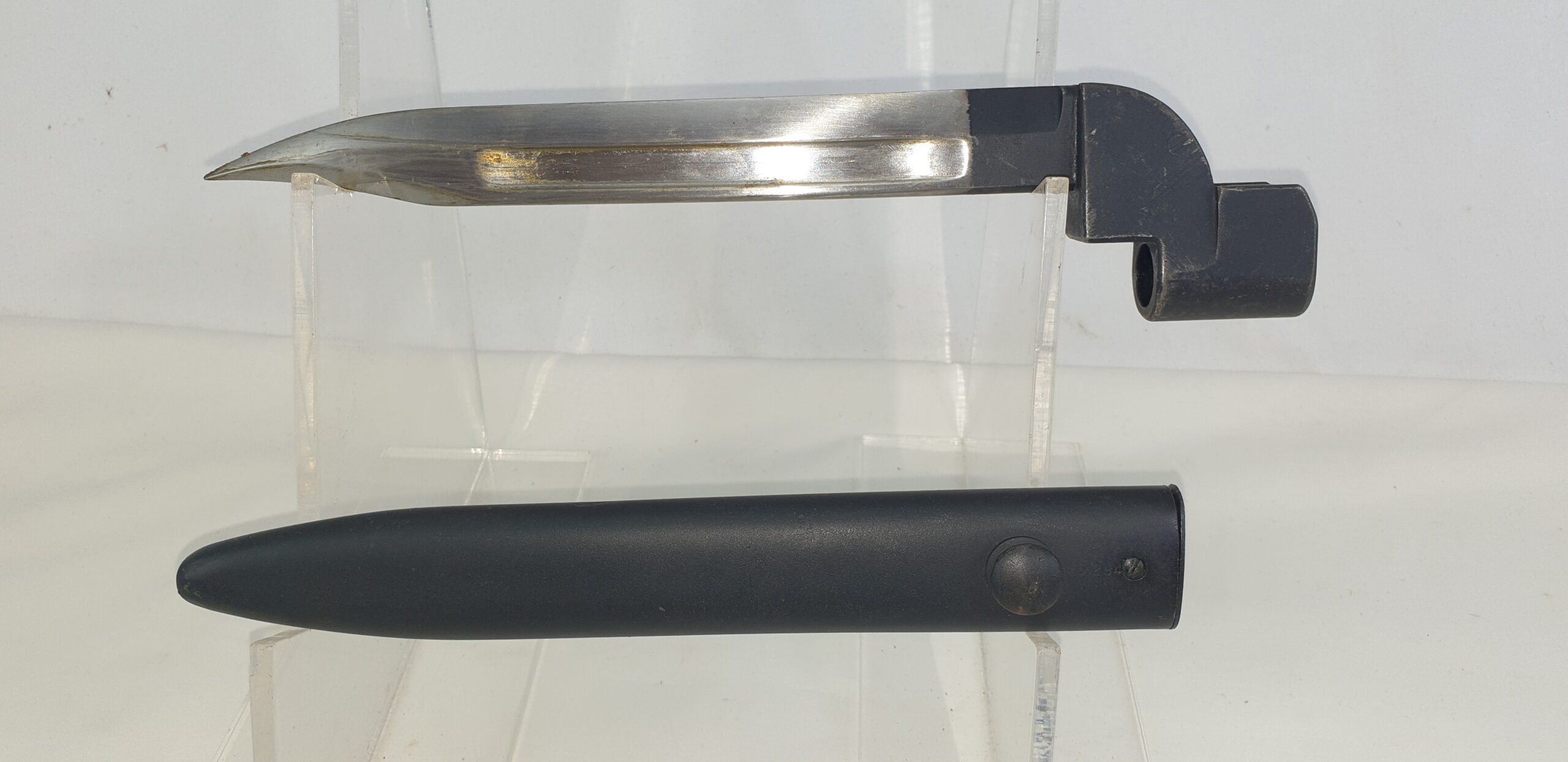 British Lee-Enfield No9 Knife Bayonet and Scabbard