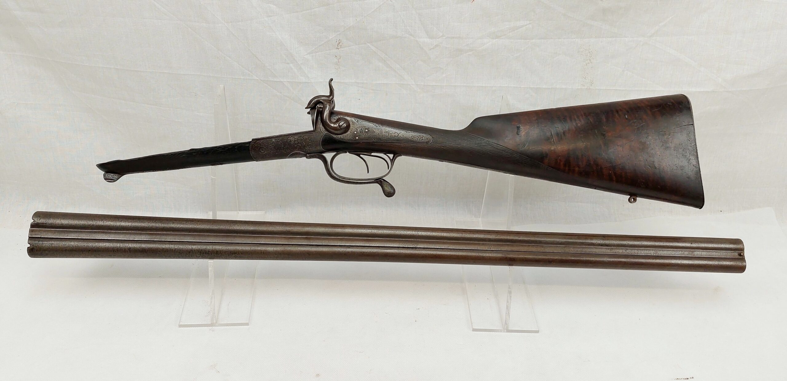 Cased Damascus Barrel Shotgun - Image 21