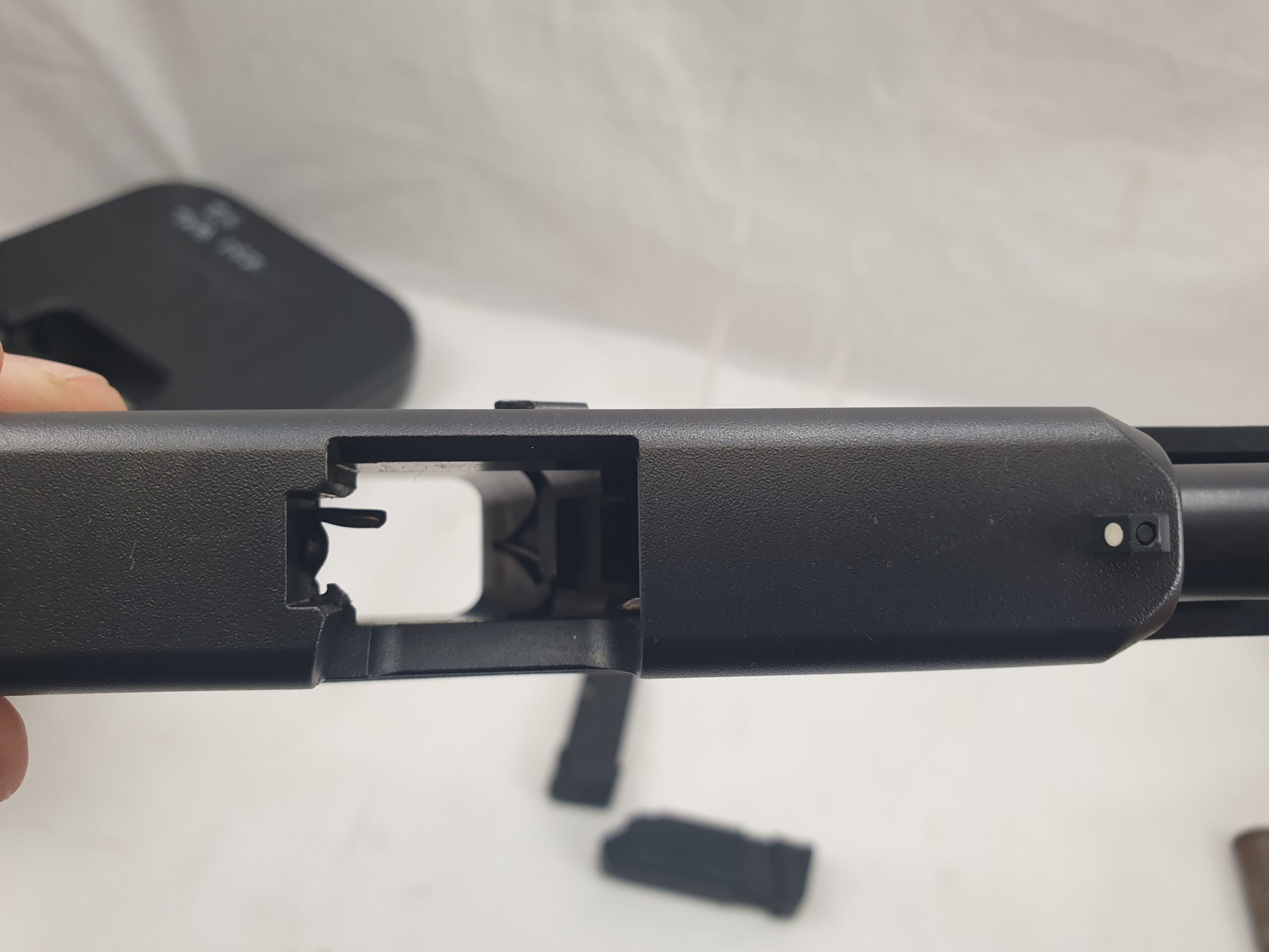 EU Specification Deactivated Cased Glock 26 Gen 4 Pistol Set - Image 9