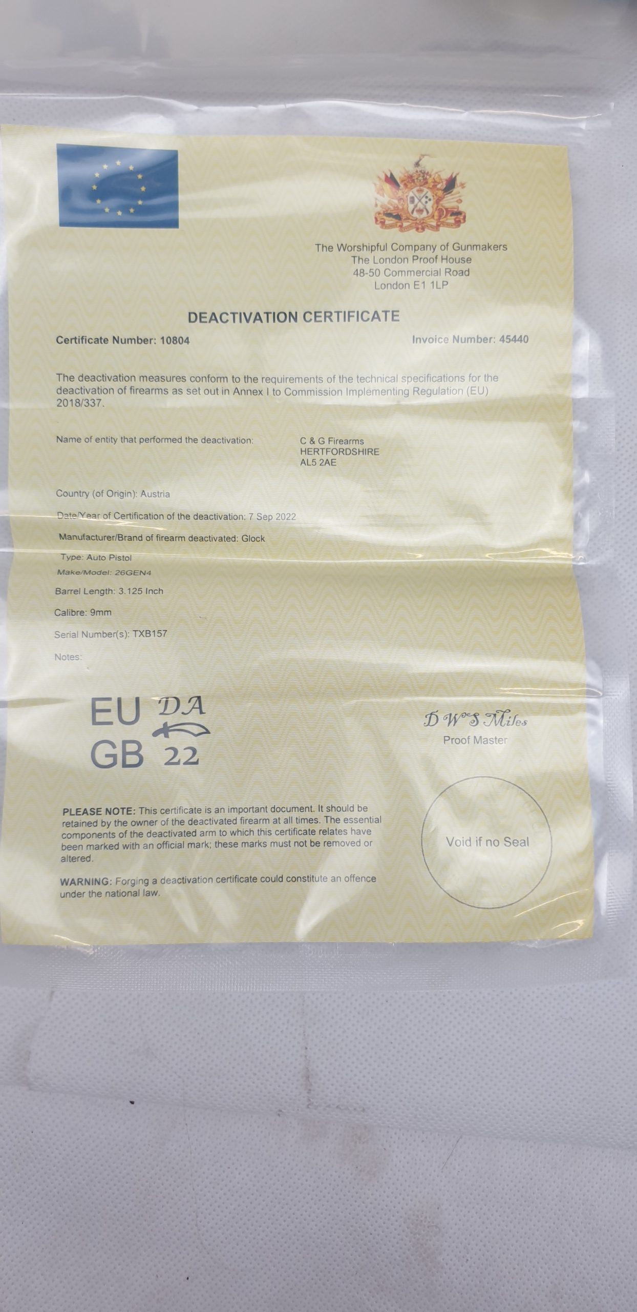 EU Specification Deactivated Cased Glock 26 Gen 4 Pistol Set - Image 4