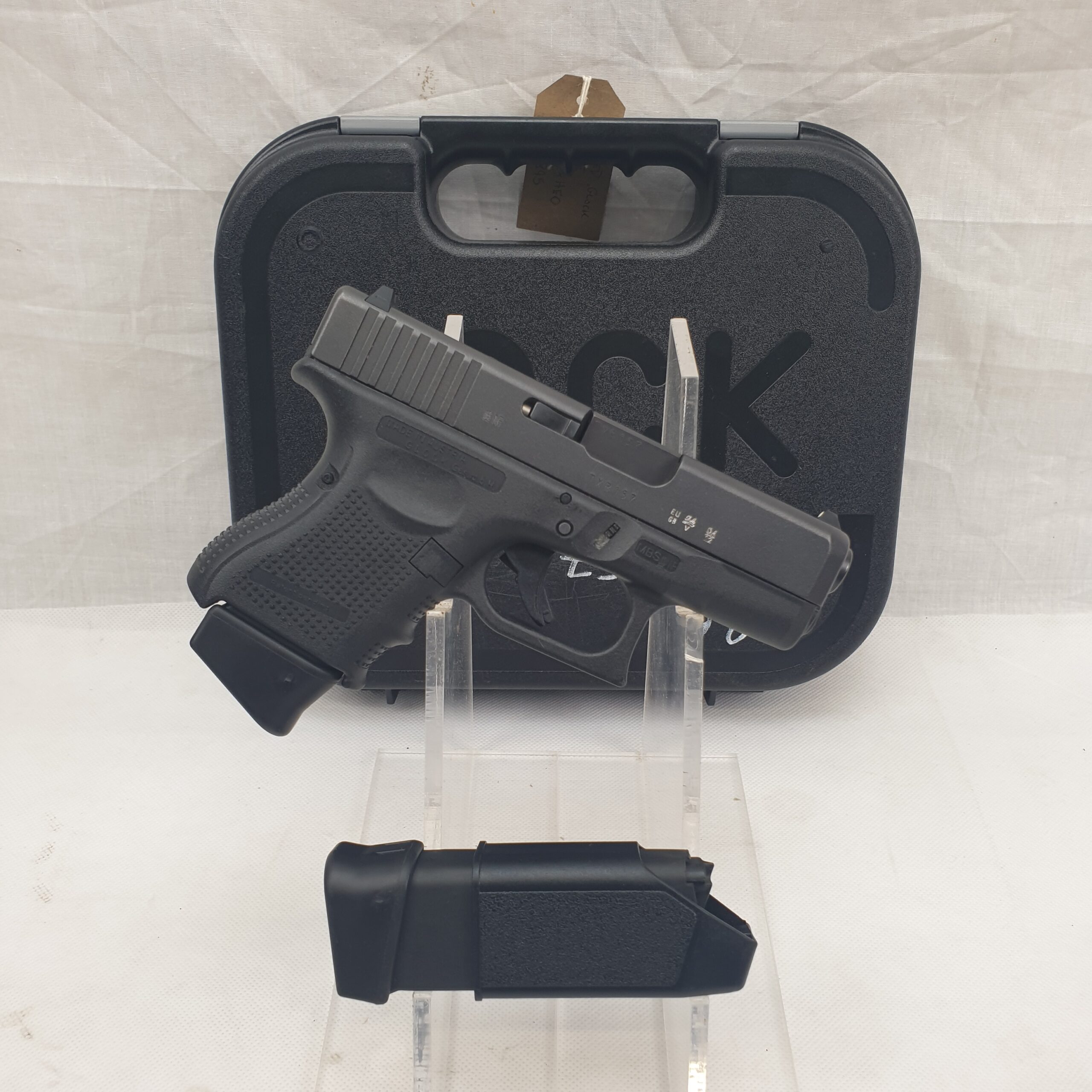 EU Specification Deactivated Cased Glock 26 Gen 4 Pistol Set - Image 2