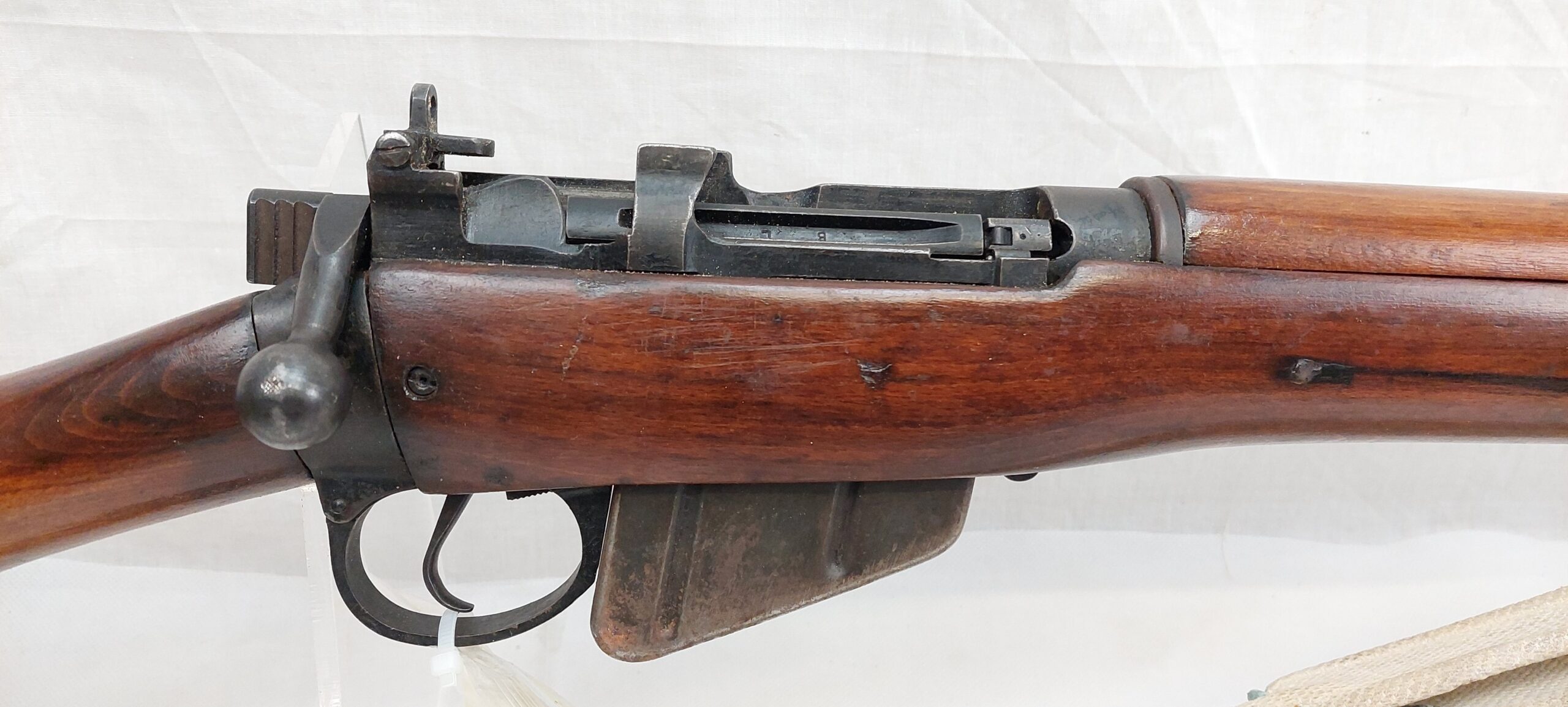British Service Lee Enfield No 4 Mk 1* Rifle - EU Specification Deactivated - Image 21