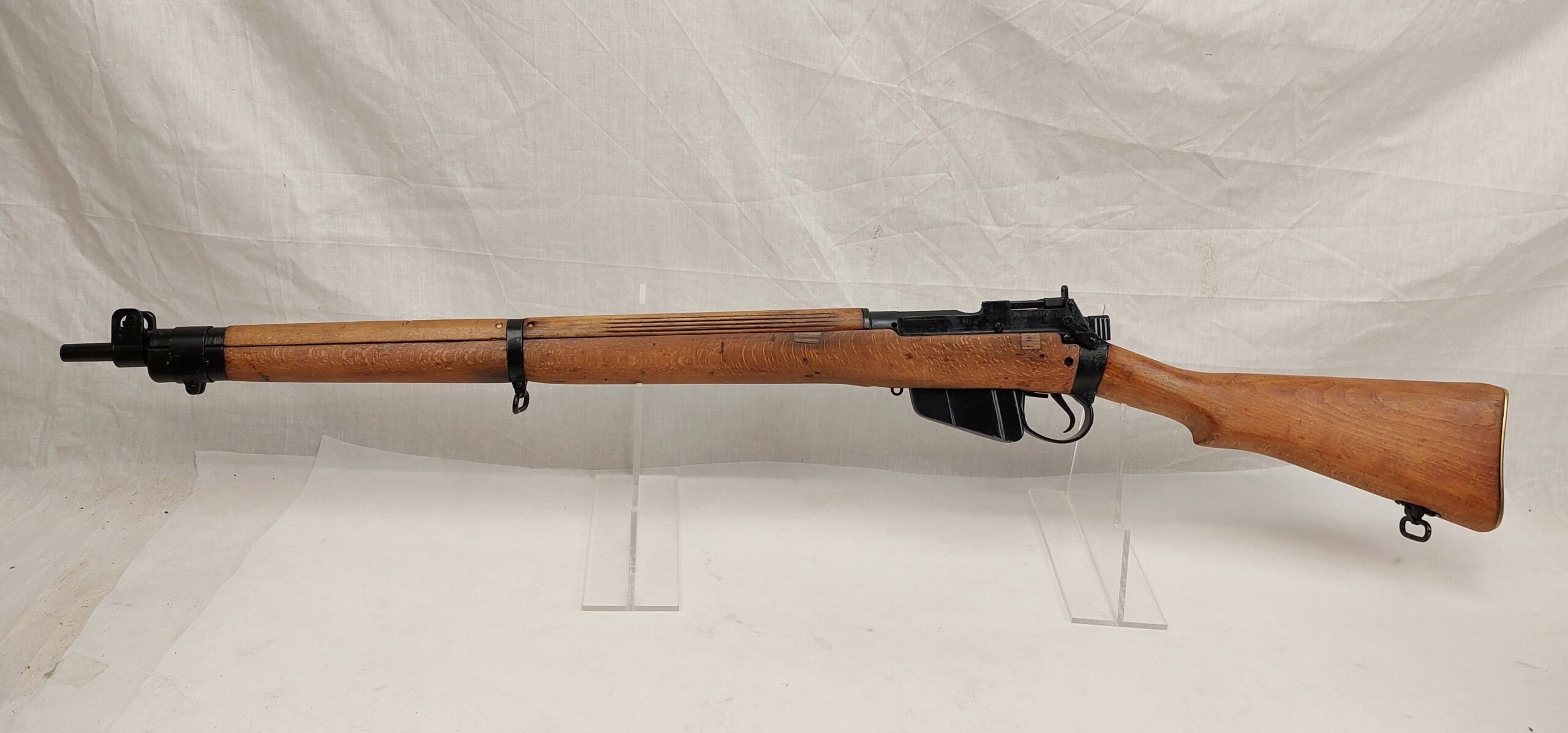 WW2 Canadian No 4 Mk I .303 Service Rifle - Deactivated