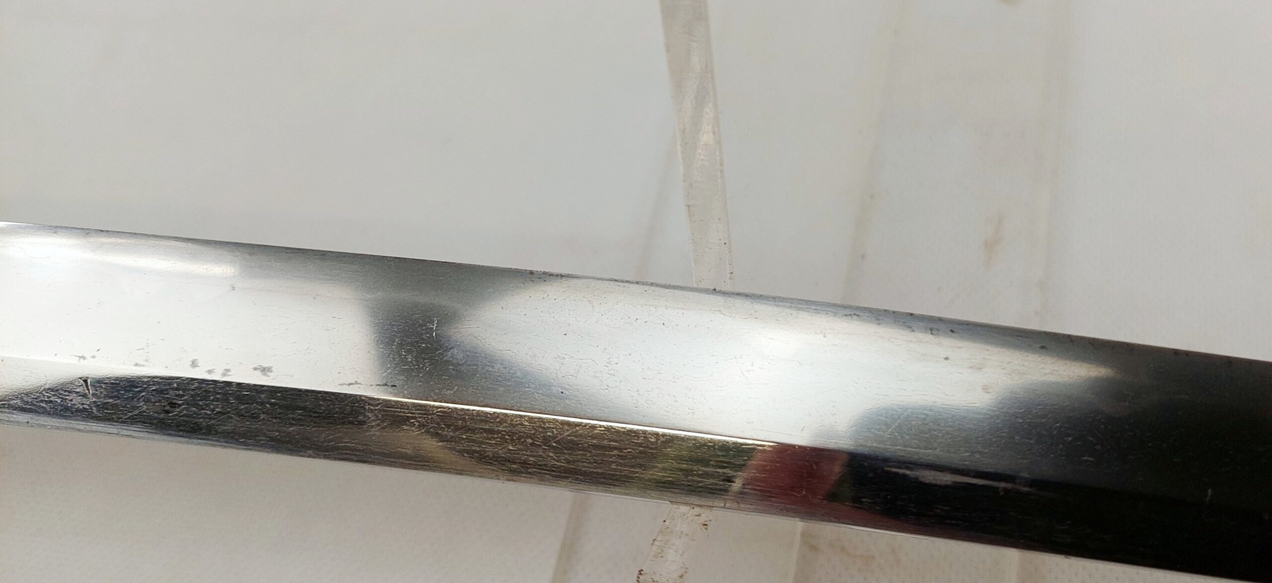 Fine Quality Circa 1550 Japanese Wakizashi With Two Hole Tang And Black Lacquered Scabbard - Image 20