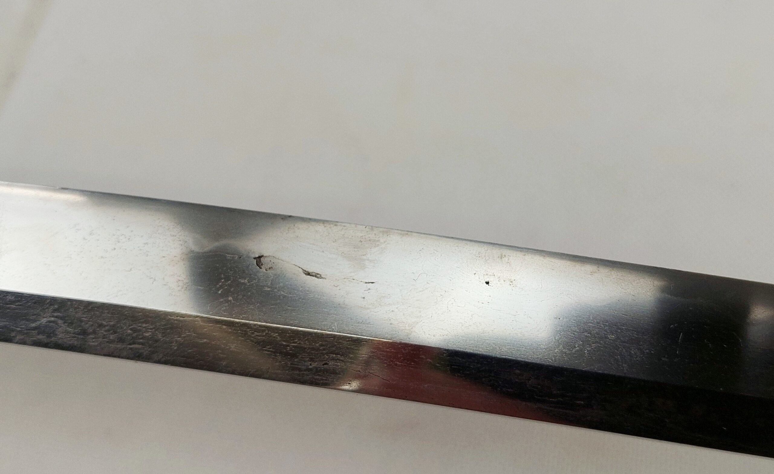Fine Quality Circa 1550 Japanese Wakizashi With Two Hole Tang And Black Lacquered Scabbard - Image 18