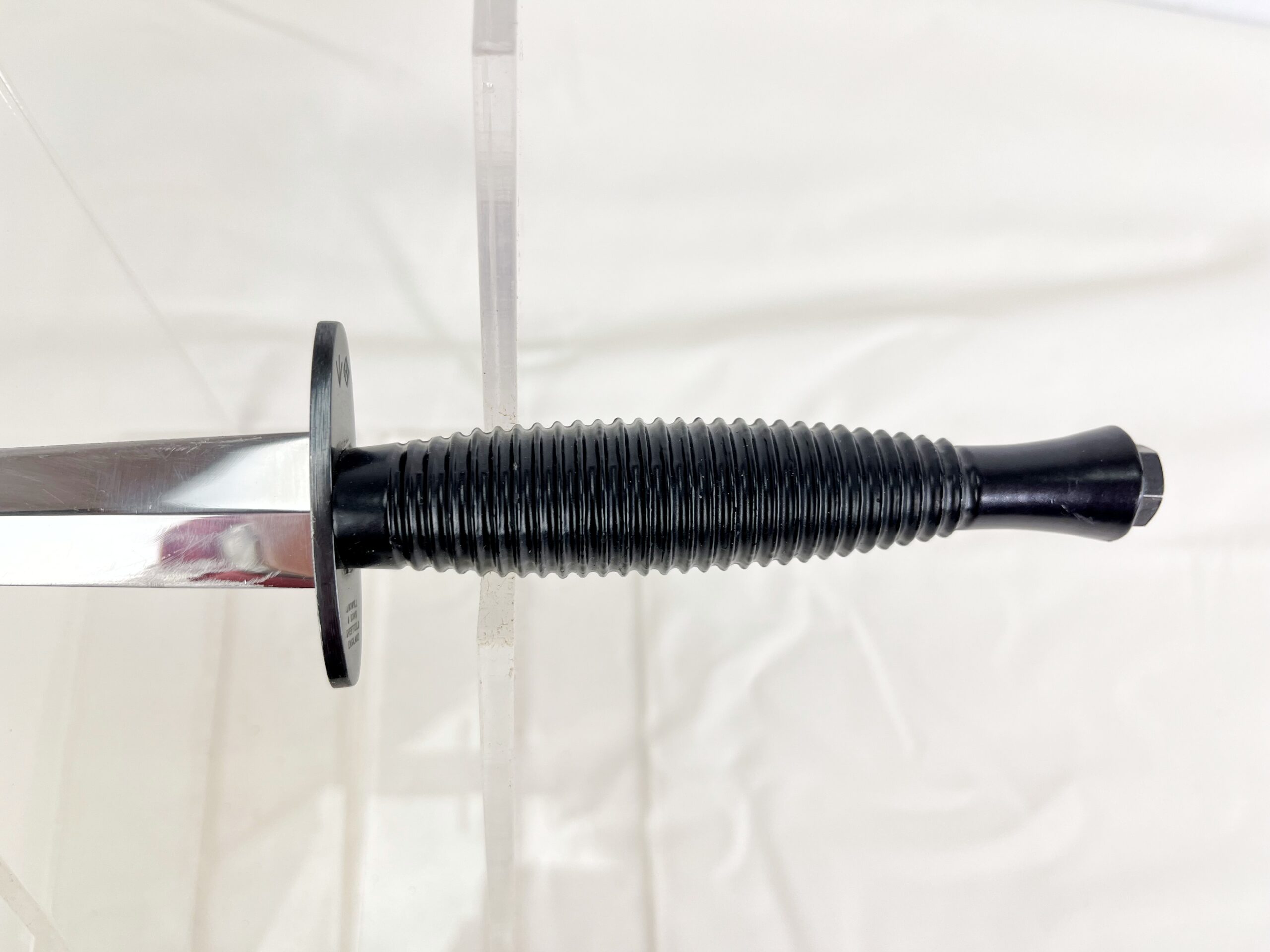 British Fairbairn-Sykes 3rd Pattern Commando Dagger Knife and Scabbard #3 - Image 5
