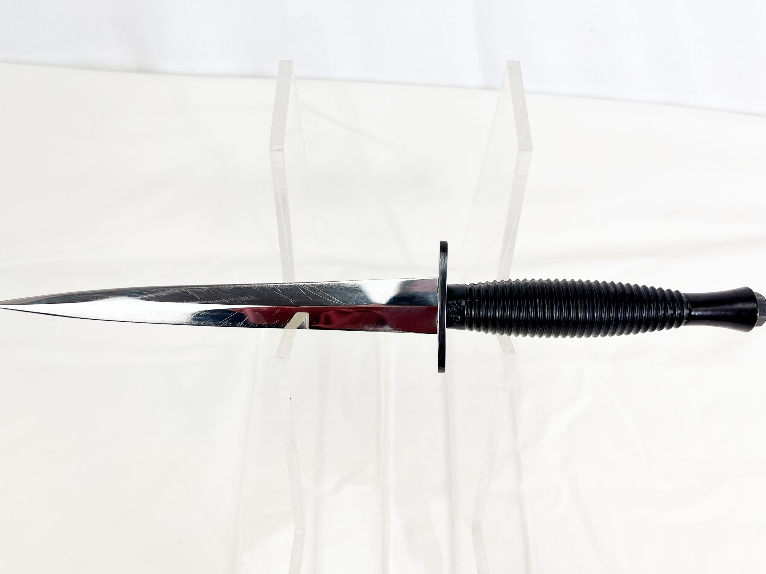 British Fairbairn-Sykes 3rd Pattern Commando Dagger Knife and Scabbard #3 - Image 6