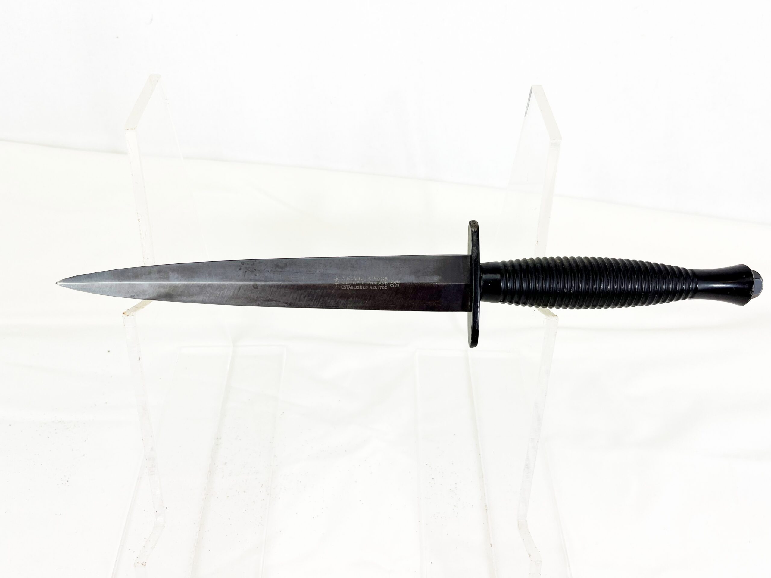 British Fairbairn-Sykes 3rd Pattern Commando Dagger Knife and Scabbard #4 - Image 9
