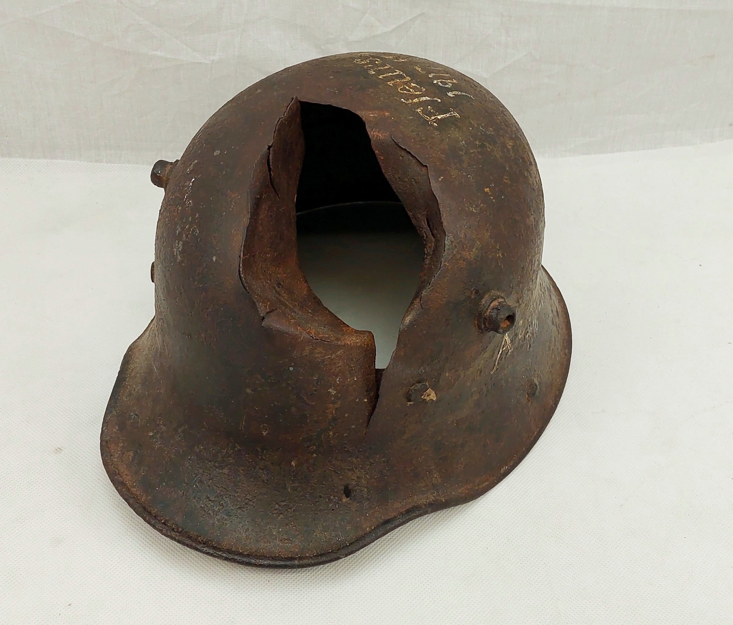 Relic WW1 German M16 Helmet And Shrapnel - Image 7
