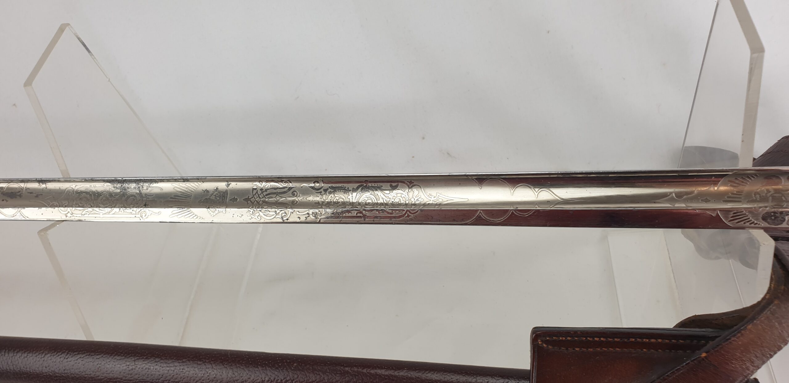 Scottish Lanarkshire Royal Artillery Volunteers Sword 1827 Pattern Light Cavalry Sabre, Leather Frog, Leather Field Scabbard and Belt - Image 12