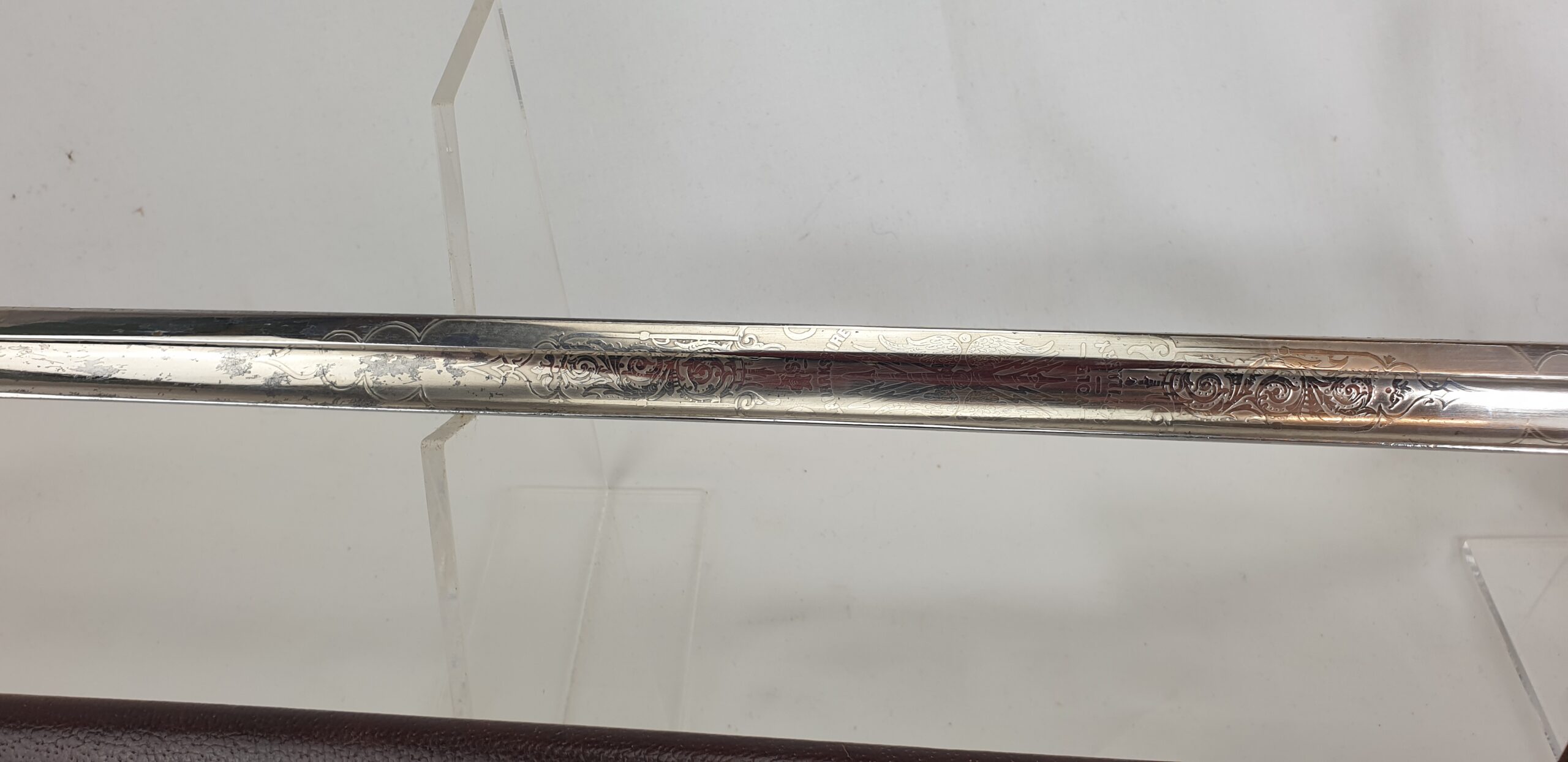 Scottish Lanarkshire Royal Artillery Volunteers Sword 1827 Pattern Light Cavalry Sabre, Leather Frog, Leather Field Scabbard and Belt - Image 6
