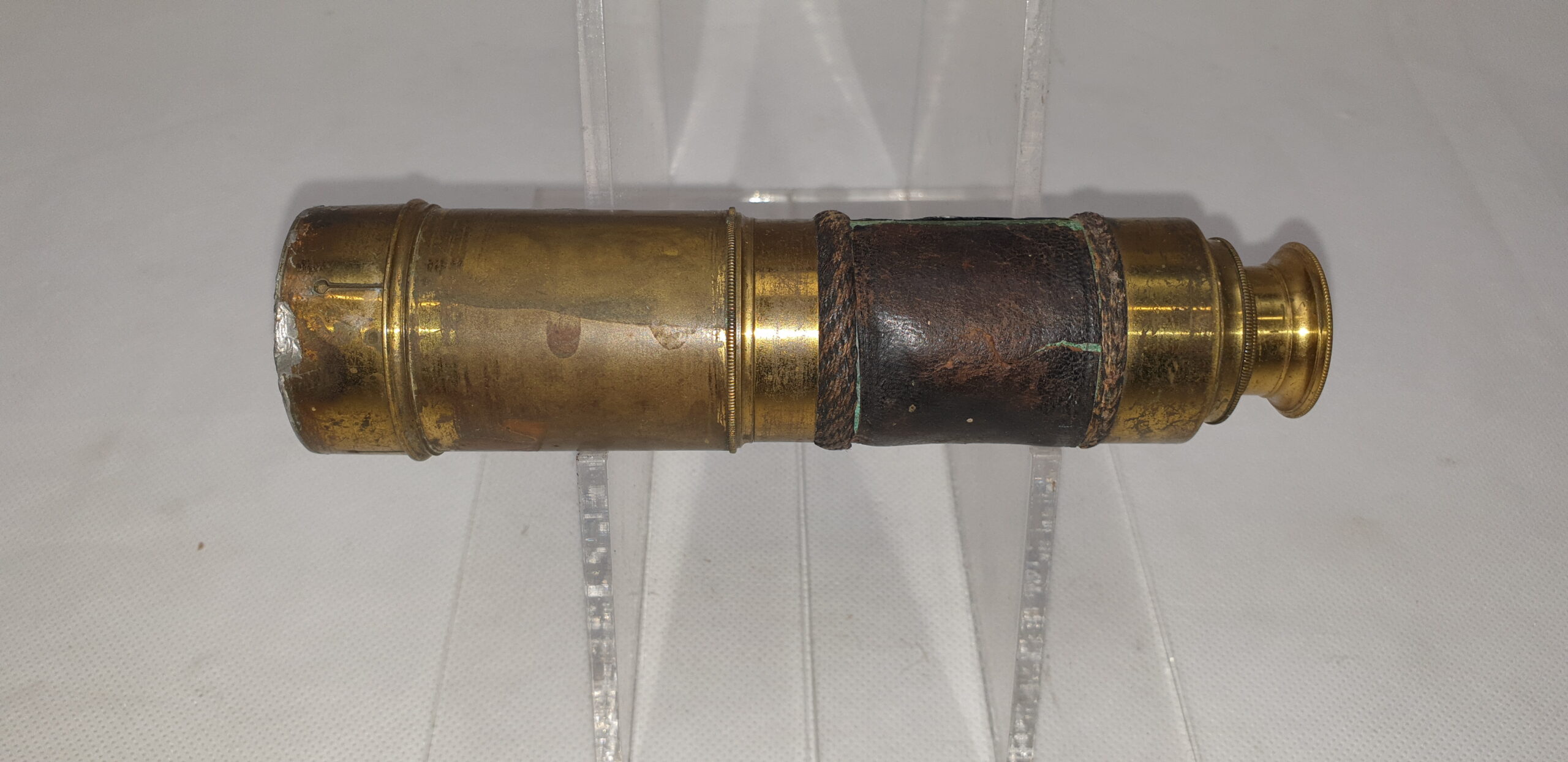 Victorian 3 Draw Brass Pocket Telescope - Image 4