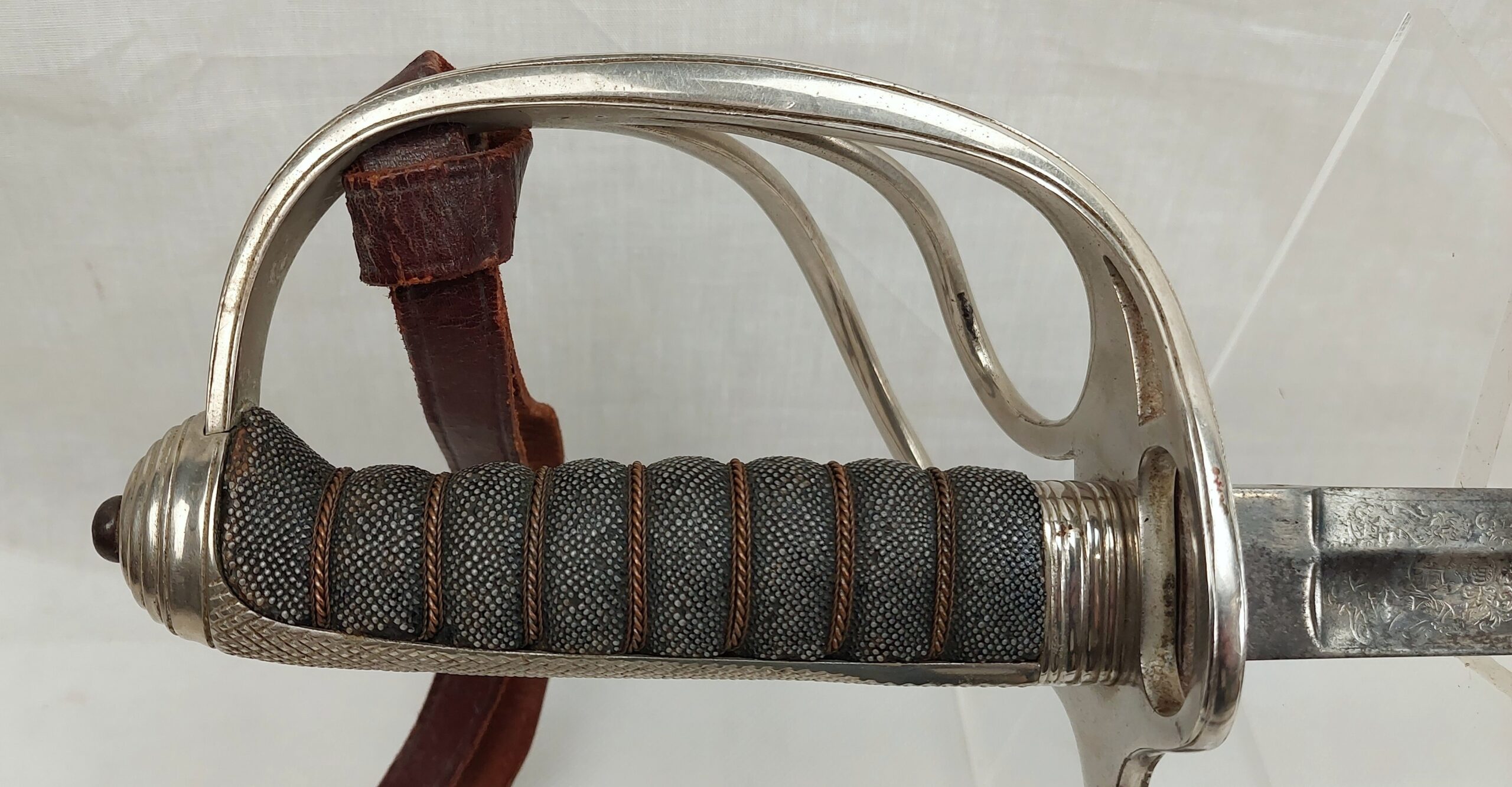 WW1 British Artillery Officers Sword, Scabbard, Frog, Straps And Sword Knot - Image 20