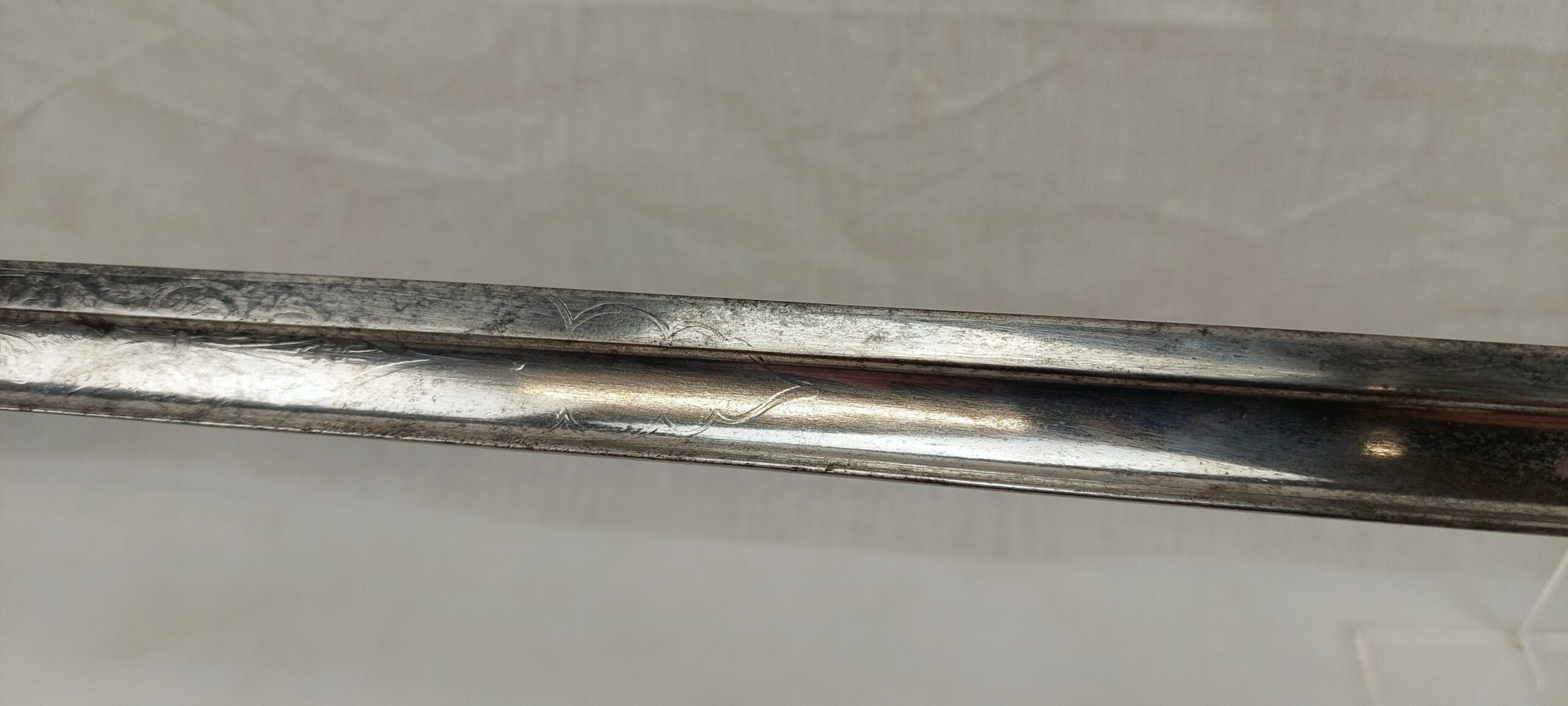 WW1 British Artillery Officers Sword, Scabbard, Frog, Straps And Sword Knot - Image 17